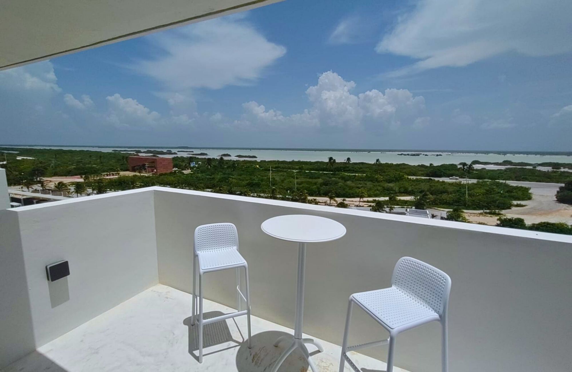 Condo con alberca frente al mar con terraza, en venta San crisanto Yucatan