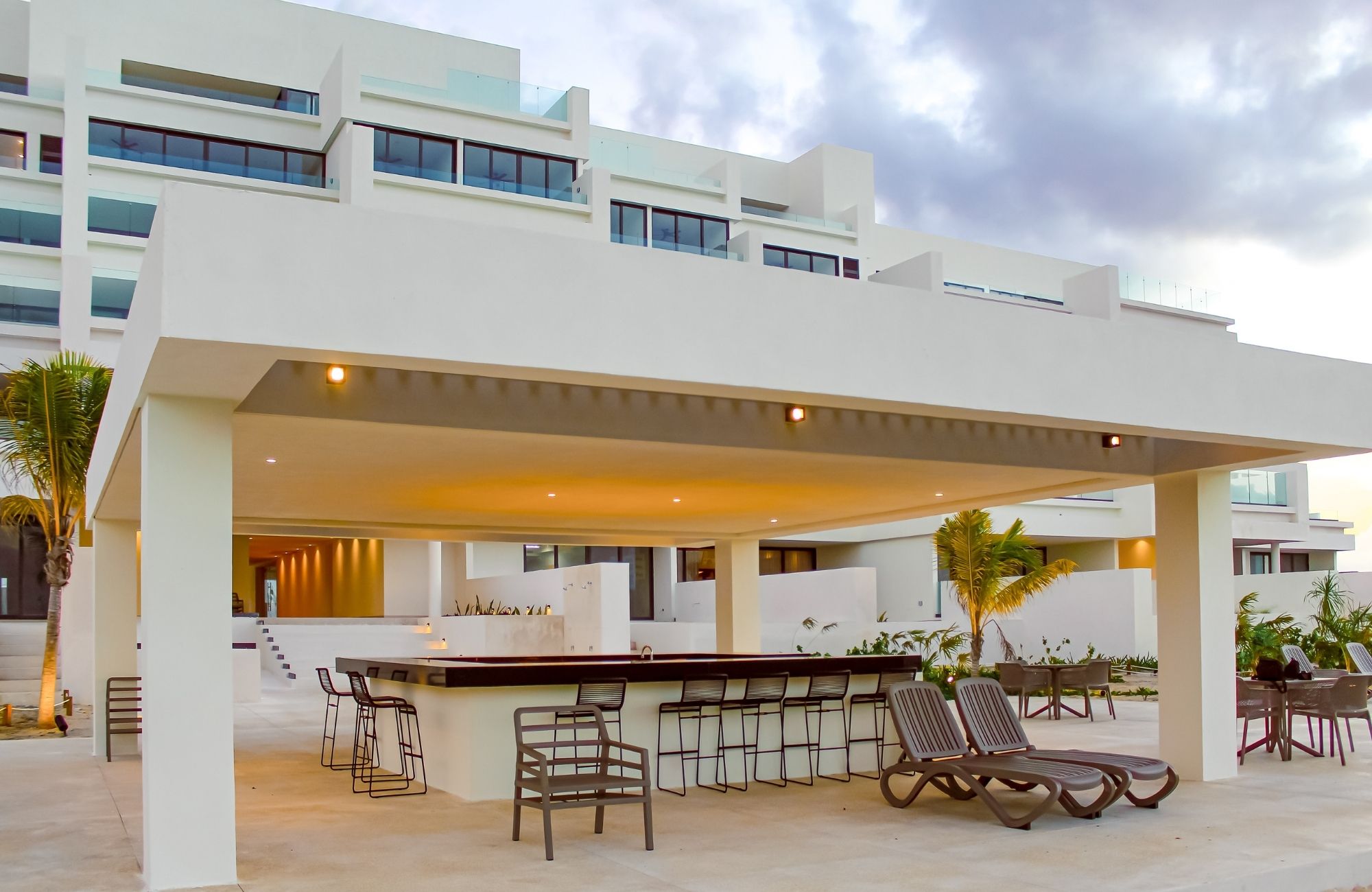 Departamento en venta con vista al campo de golf y lago, en Yucatan Country Club, venta M&eacute;rida.