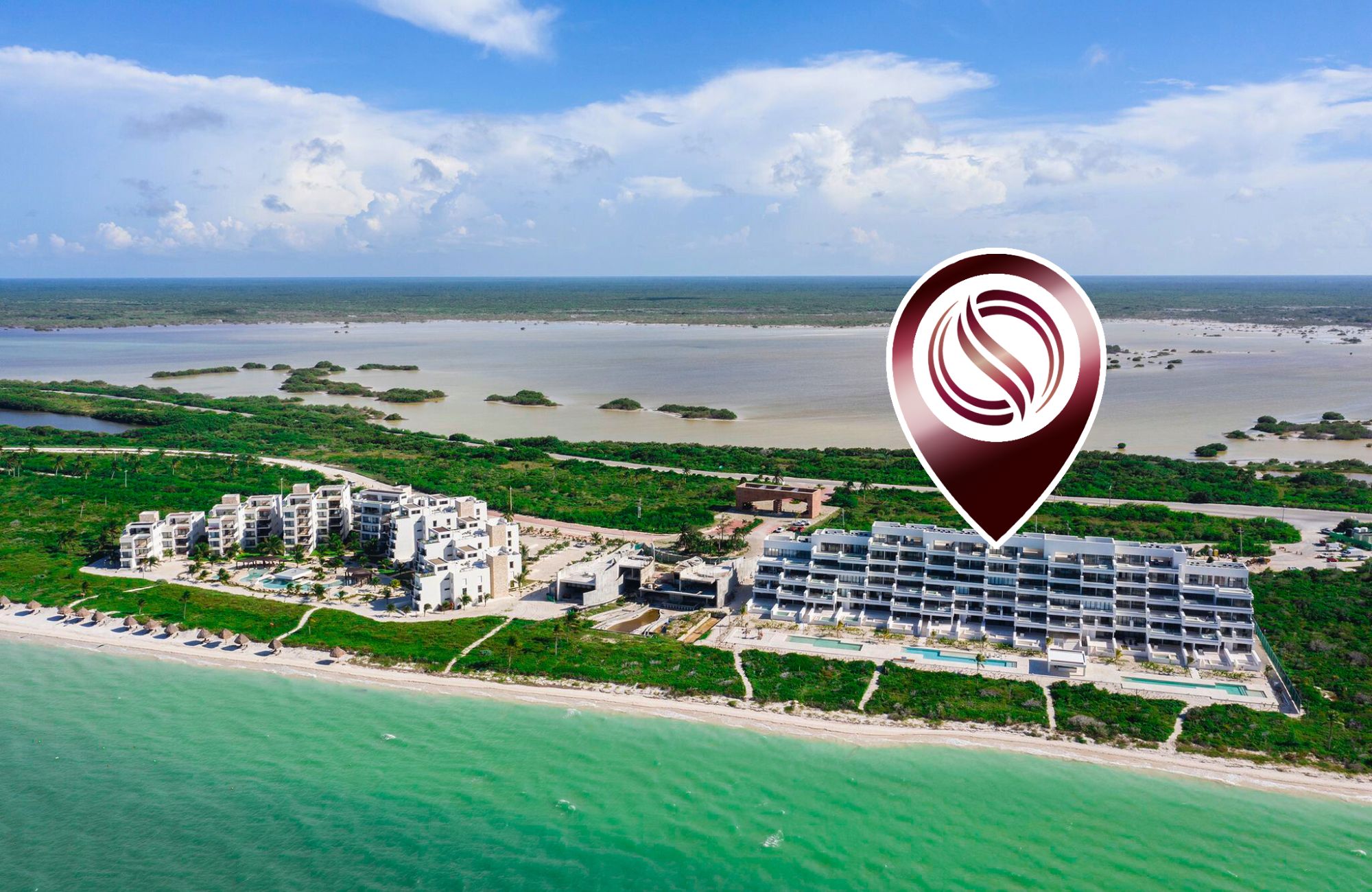 Departamento en venta con vista al campo de golf y lago, en Yucatan Country Club, venta M&eacute;rida.