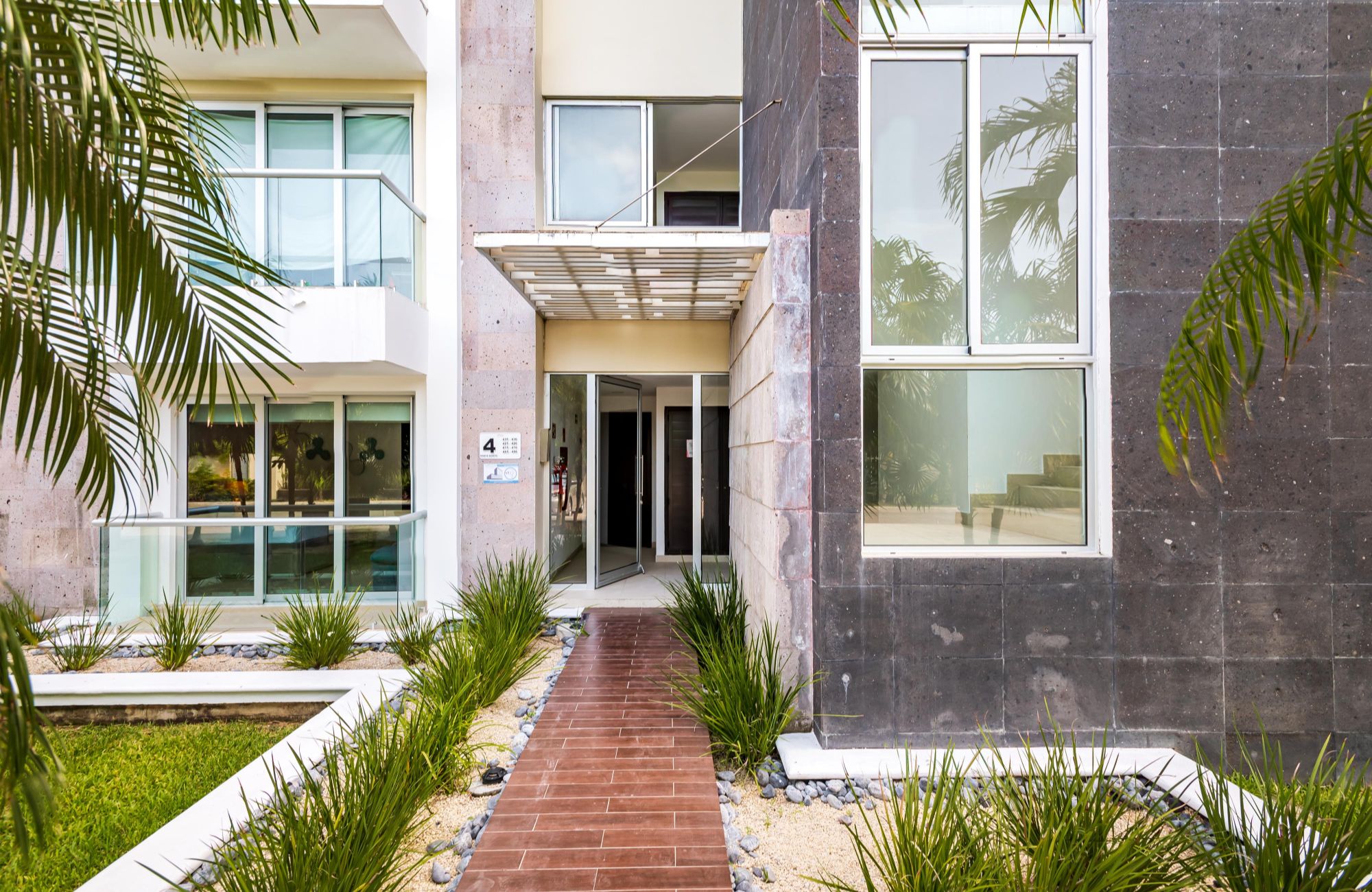 Golf-course view condo in The Village, for sale, Corasol, Playa del Carmen