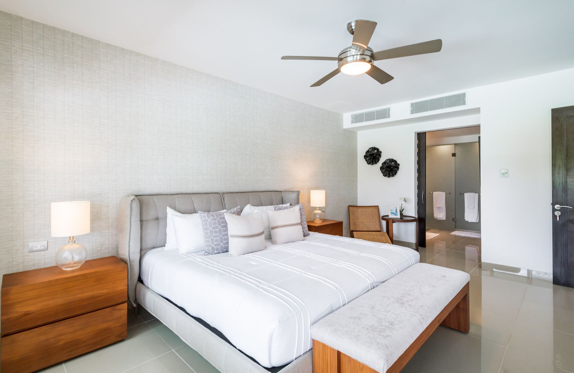 Golf-course view condo in The Village, for sale, Corasol, Playa del Carmen