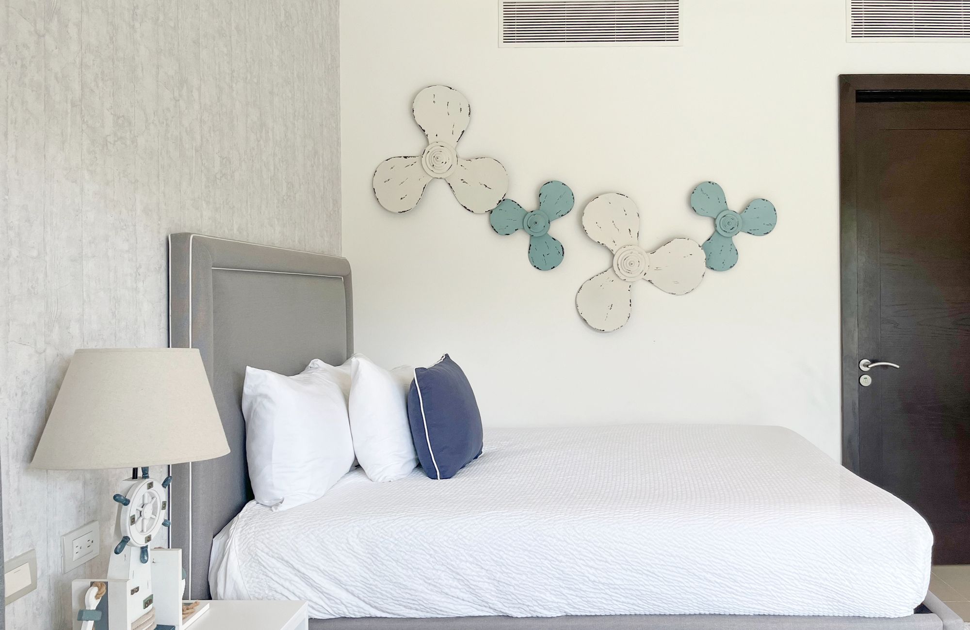 Golf-course view condo in The Village, for sale, Corasol, Playa del Carmen