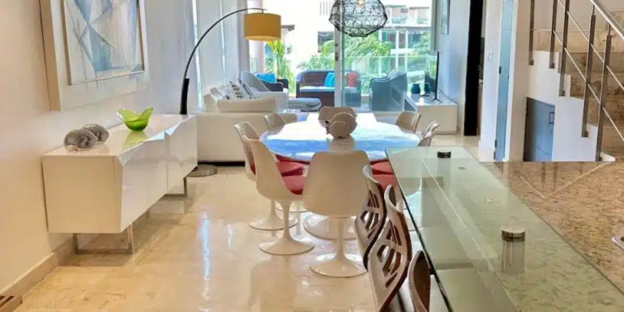 Condo steps from the beach for sale, downtown Playa del Carmen