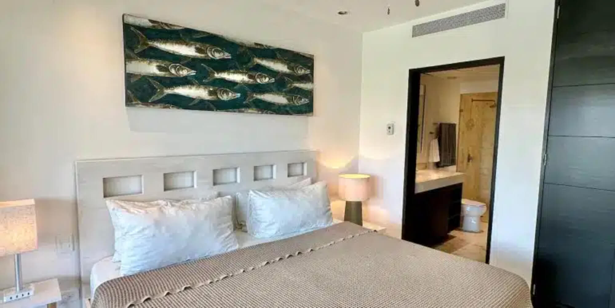 Condo steps from the beach for sale, downtown Playa del Carmen