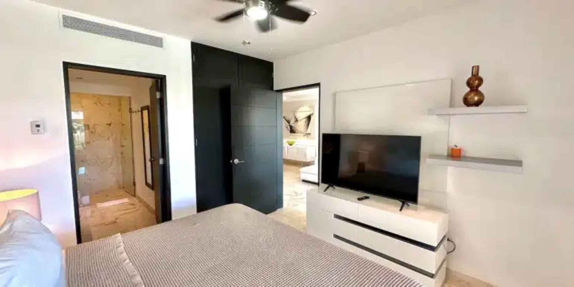 Condo steps from the beach for sale, downtown Playa del Carmen