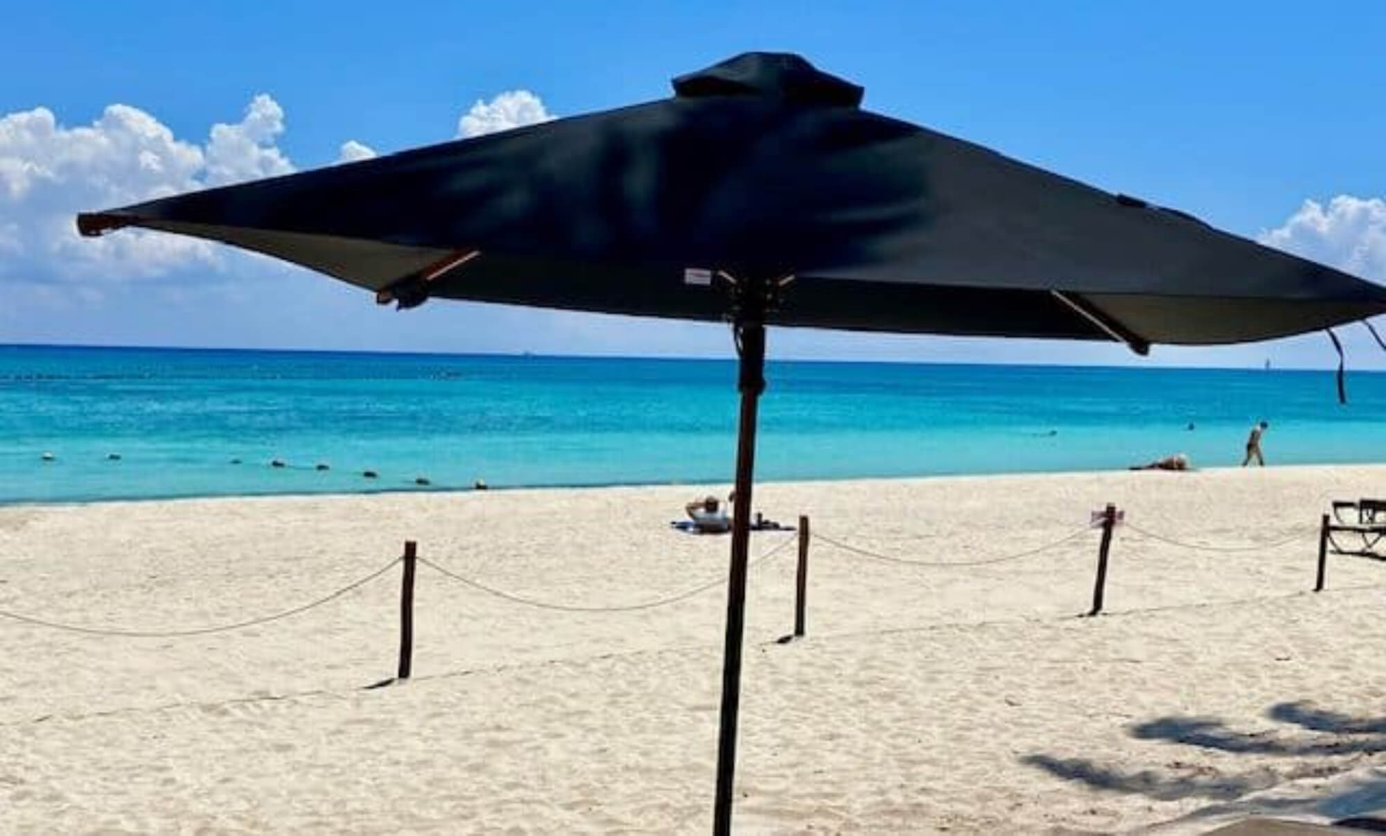 Condo steps from the beach for sale, downtown Playa del Carmen