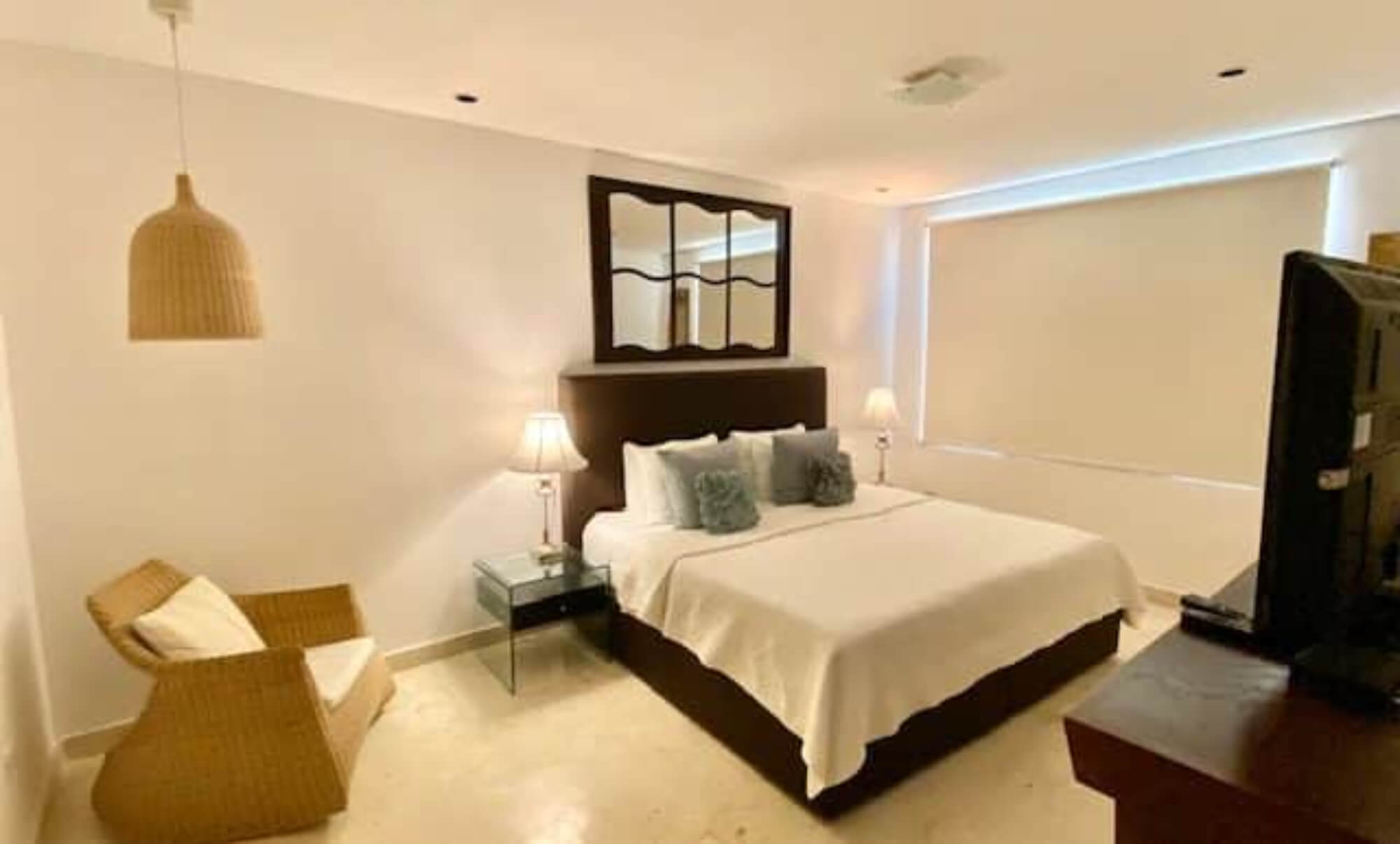 Luxury golf course view condo,  clubhouse, cenotes, beach club, recreational parks, pre-construction for sale Playa del Carmen.