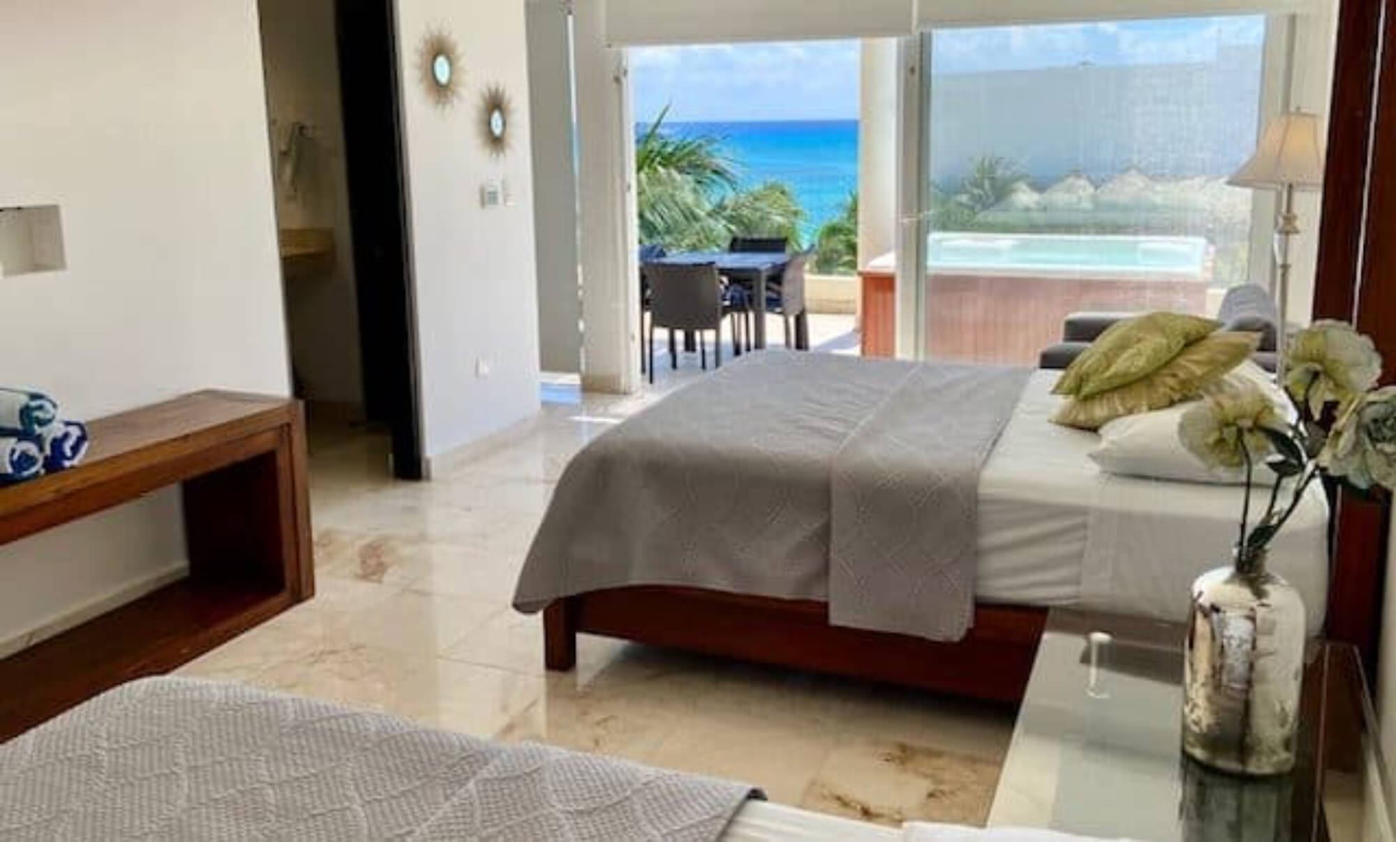 Luxury golf course view condo,  clubhouse, cenotes, beach club, recreational parks, pre-construction for sale Playa del Carmen.