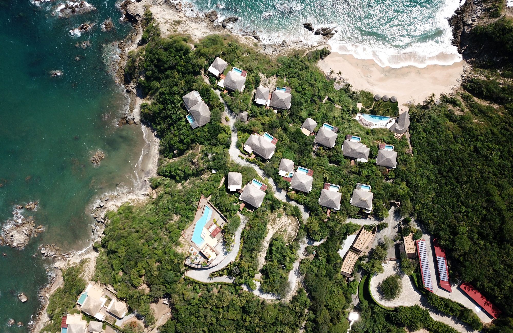 Luxury beachfront villa with ocean view, with Mezcal bar on the ground floor, zoned for commercial use for sale, La Bocana, Huatulco