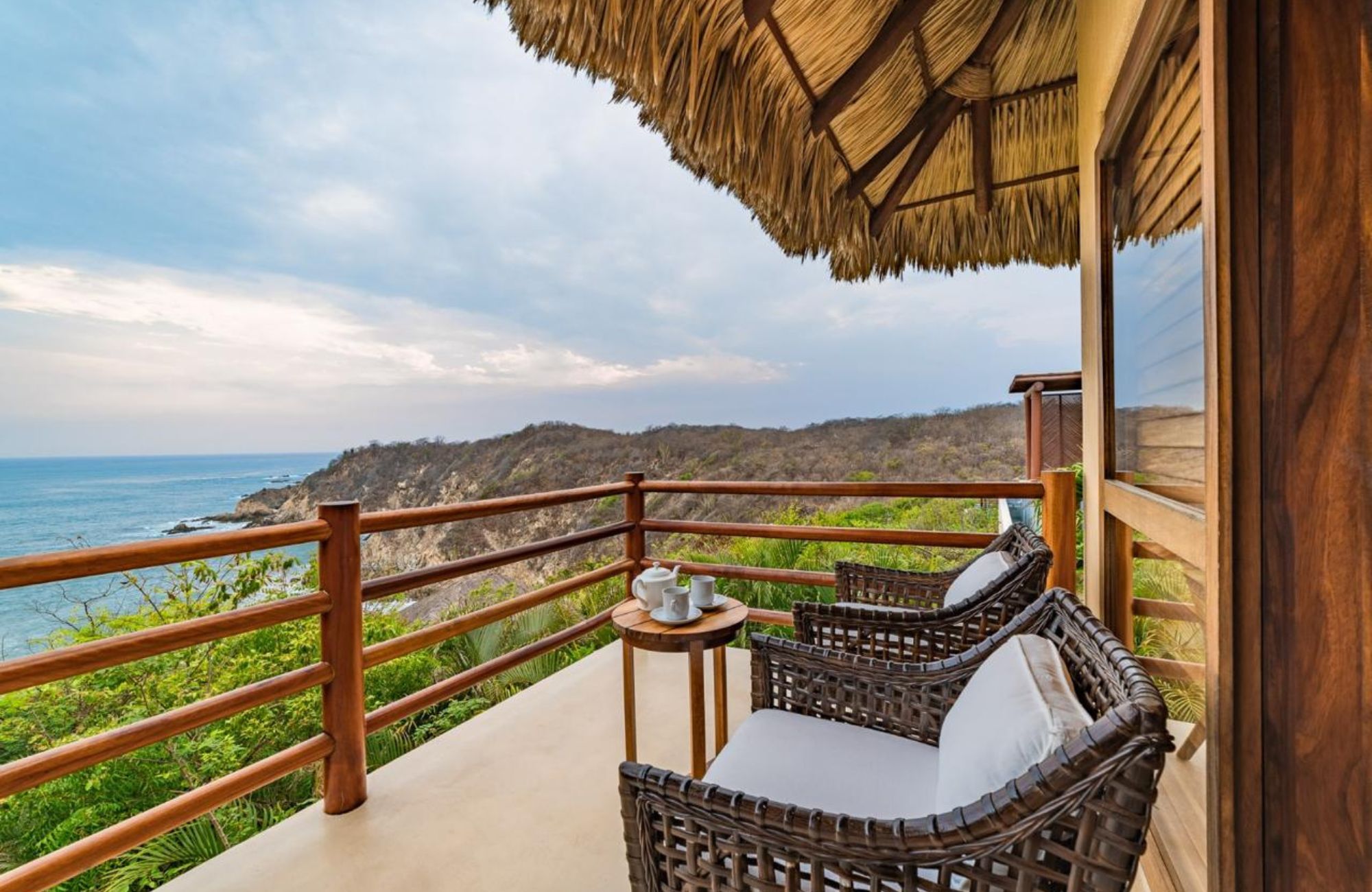 Luxury beachfront villa with ocean view, with Mezcal bar on the ground floor, zoned for commercial use for sale, La Bocana, Huatulco