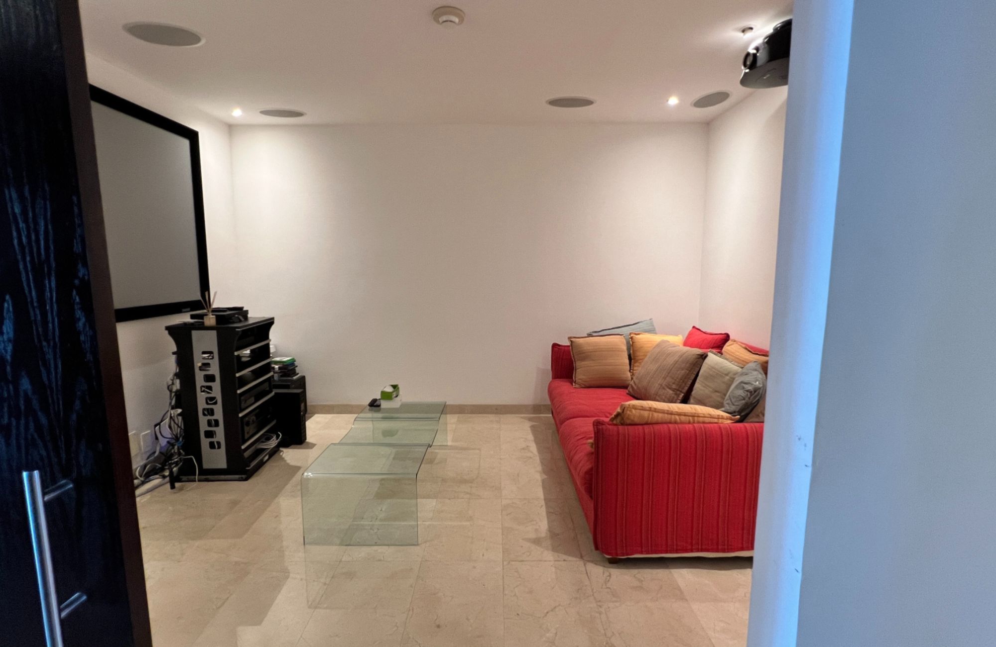 Lagoon-view penthouse for sale, Zona Hotelera, Canc&uacute;n