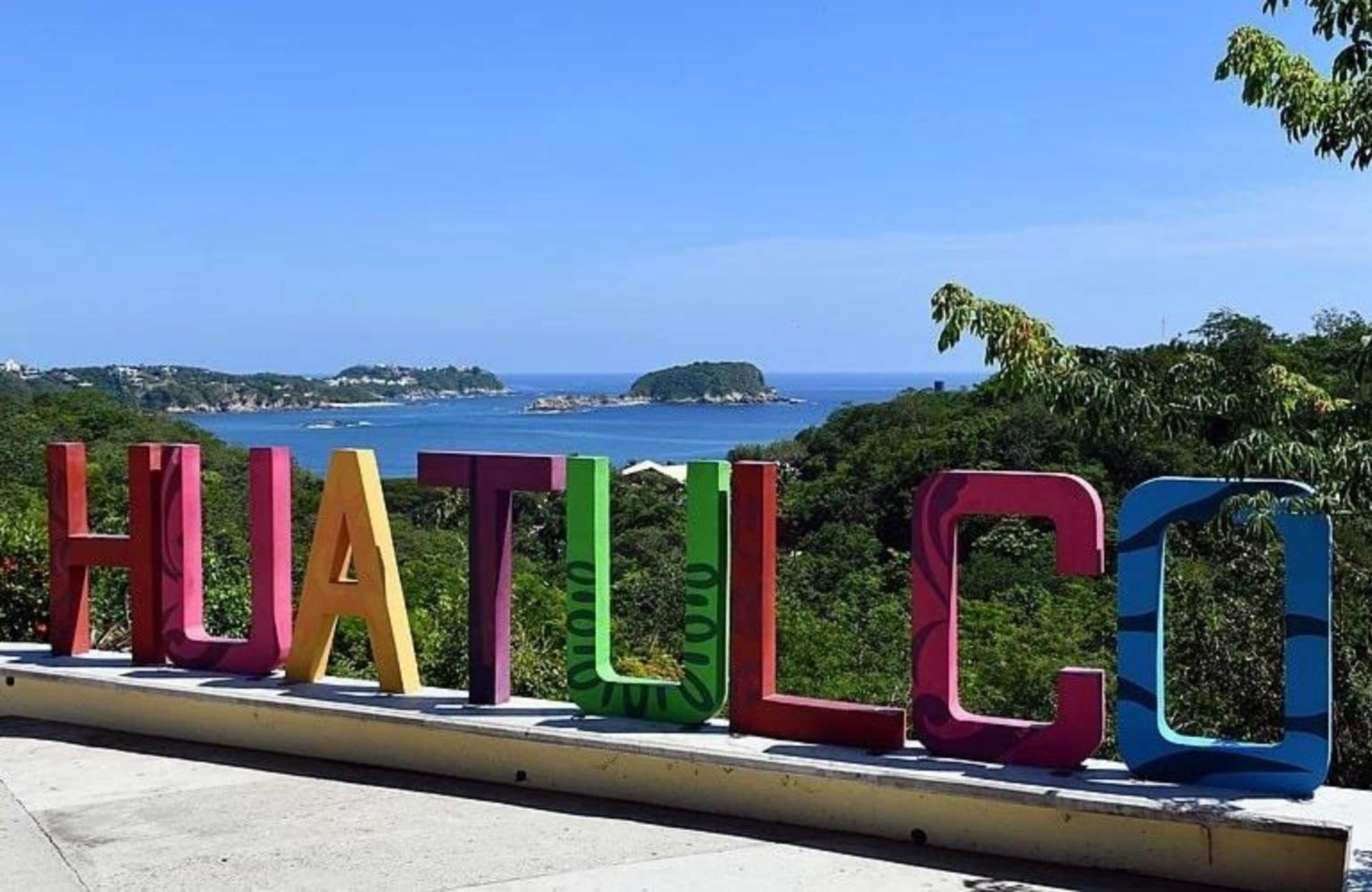 Apartment with Common Pool, Tennis Court, for Sale, La Crucecita, Huatulco.