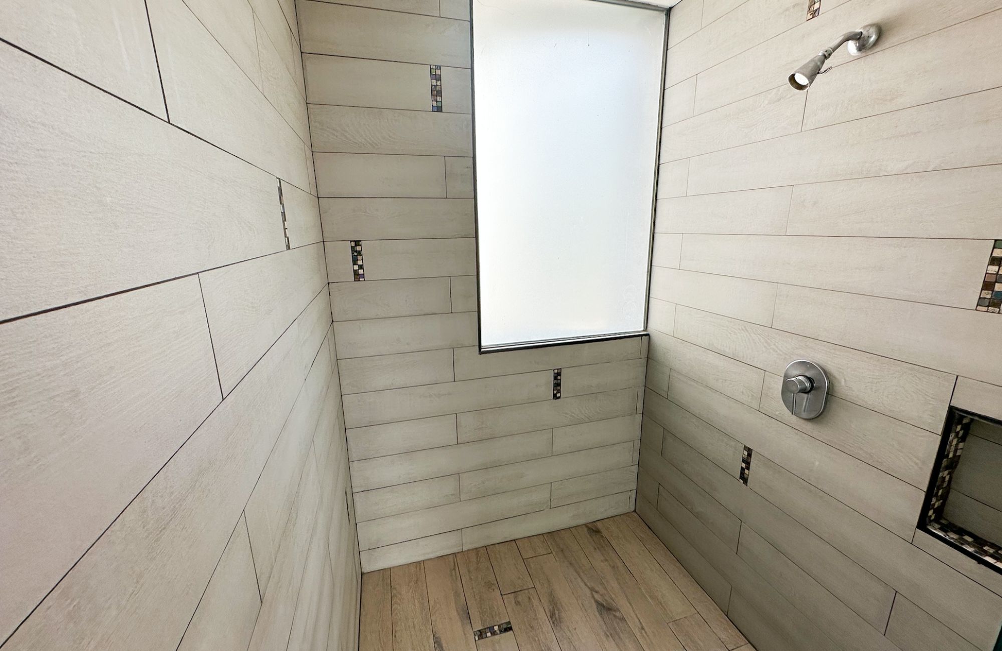 Condo with private balcony, shared rooftop garden for sale, Polanco, Mexico City