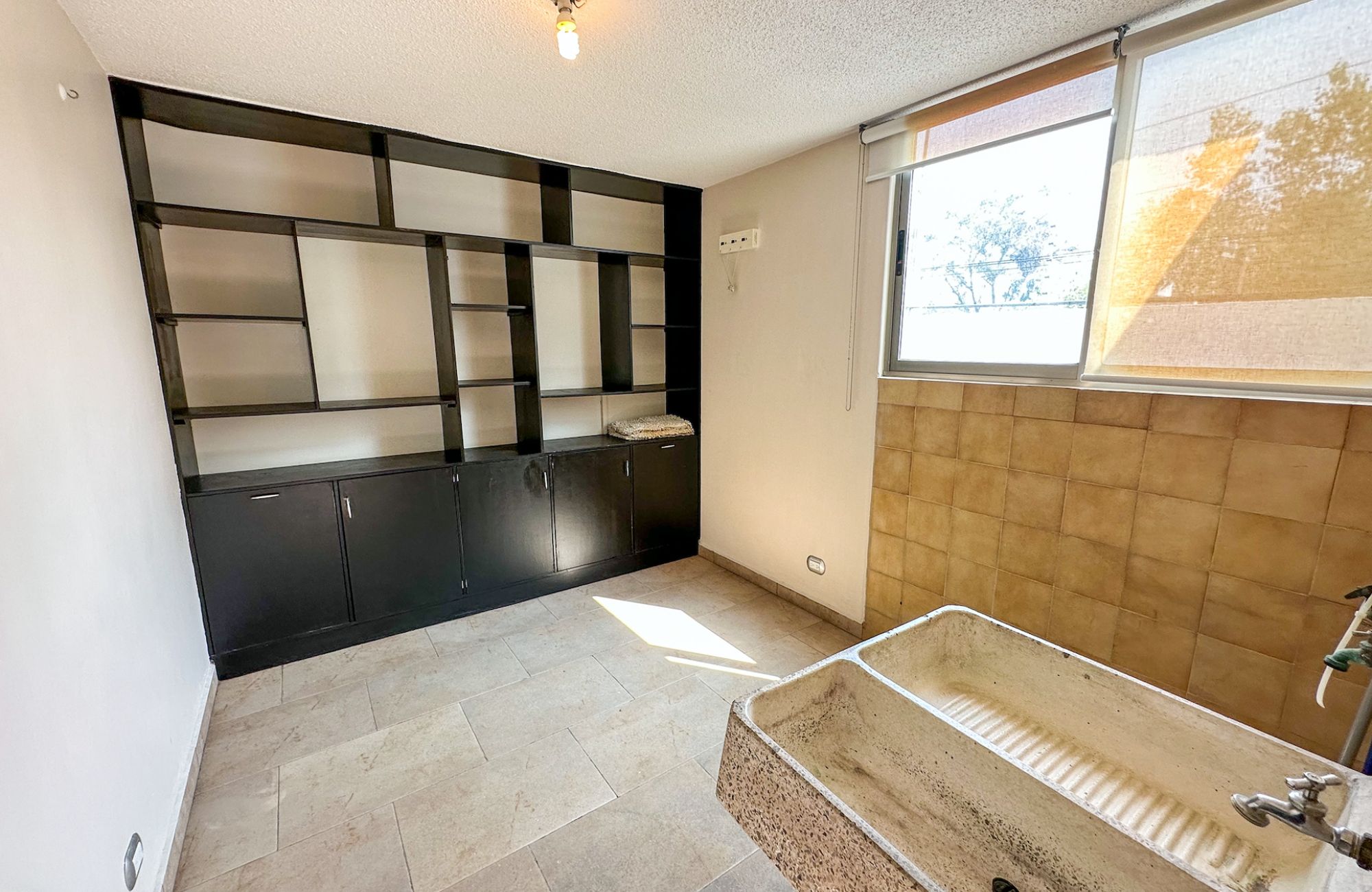 Condo with private balcony, shared rooftop garden for sale, Polanco, Mexico City