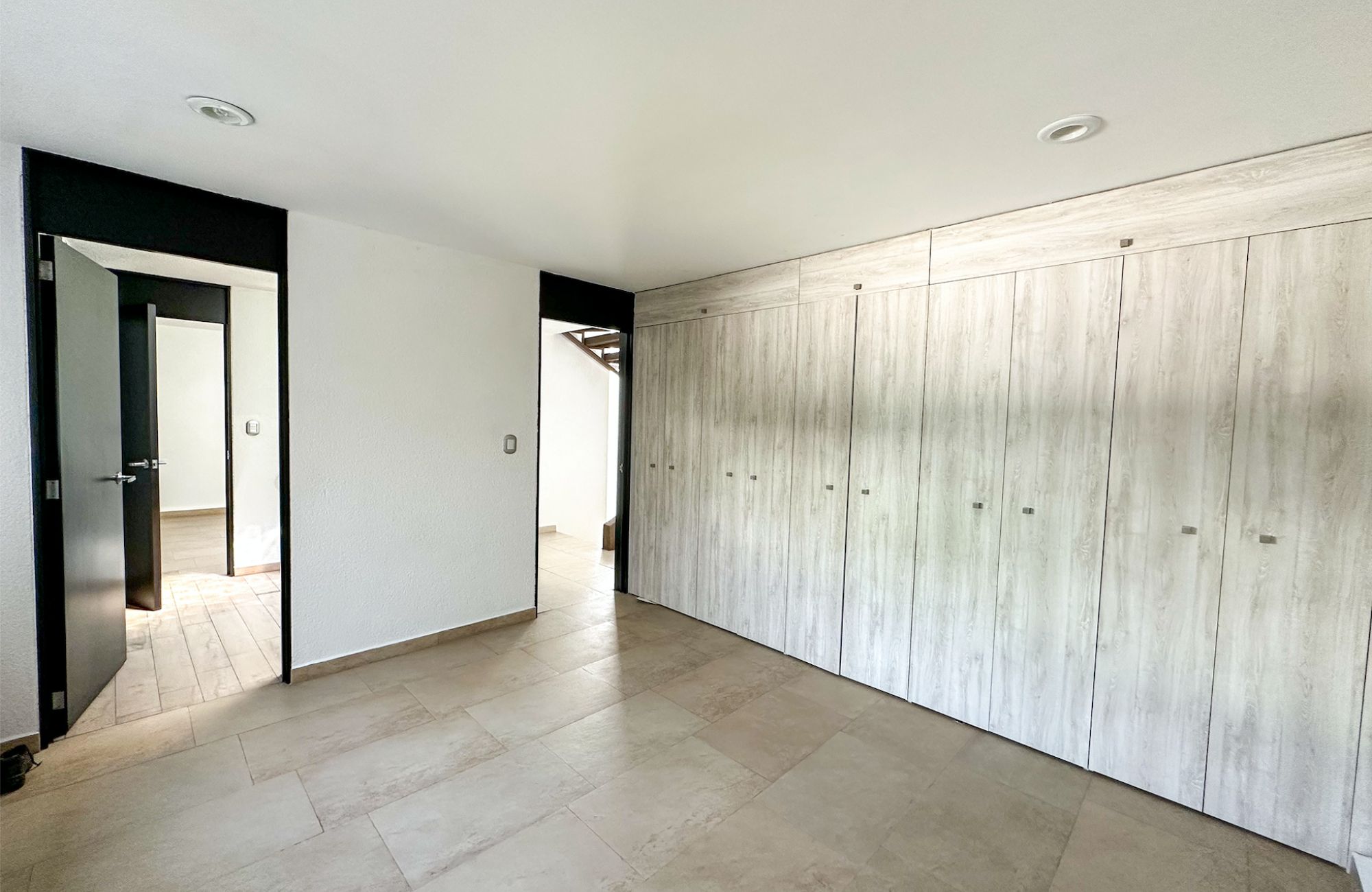 Condo with private balcony, shared rooftop garden for sale, Polanco, Mexico City