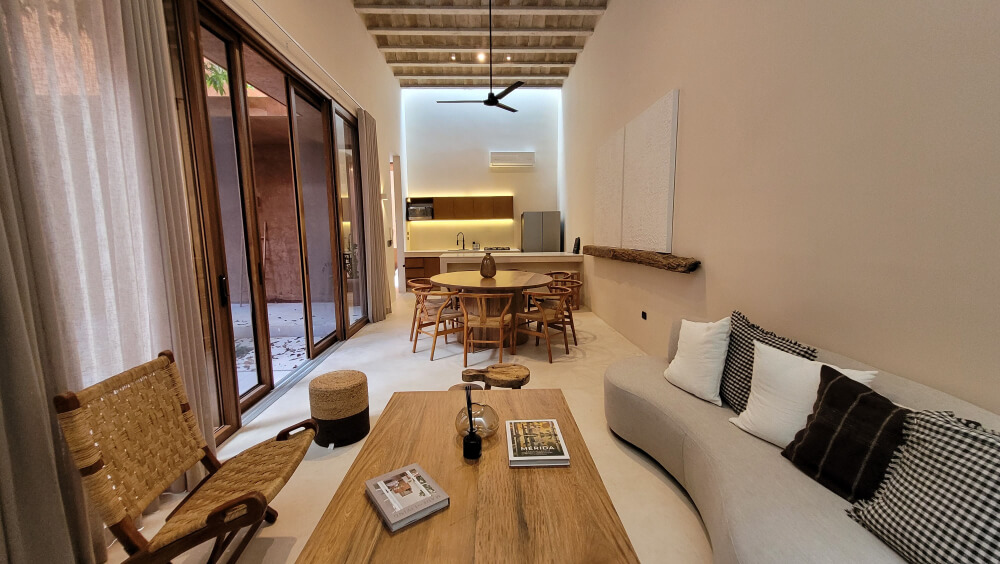 House with Covered Terrace and Private Pool for Sale in Temoz&oacute;n Norte, M&eacute;rida