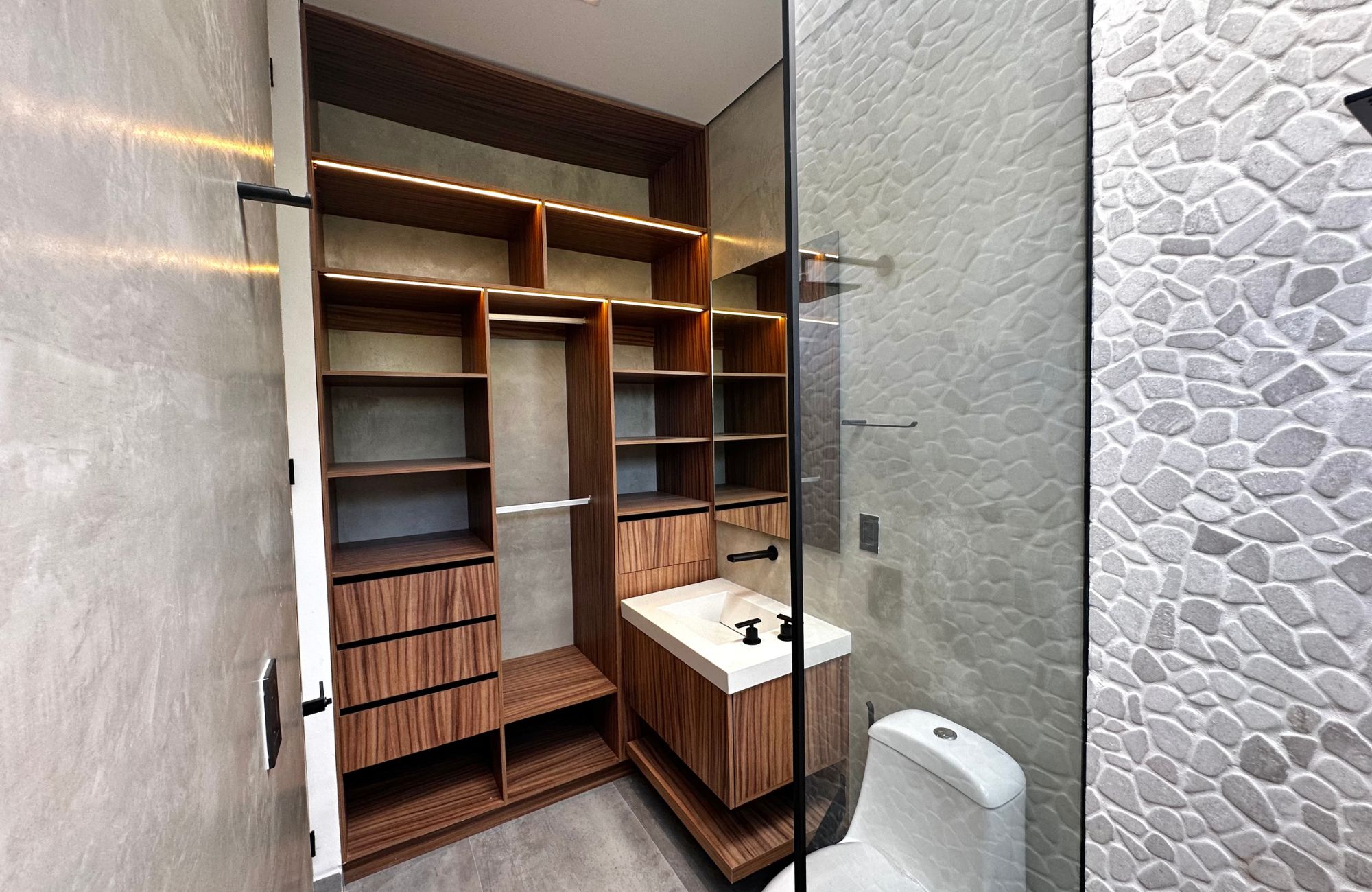 Casa con alberca, comunidad privada, en venta, R&iacute;o Residencial, Canc&uacute;n