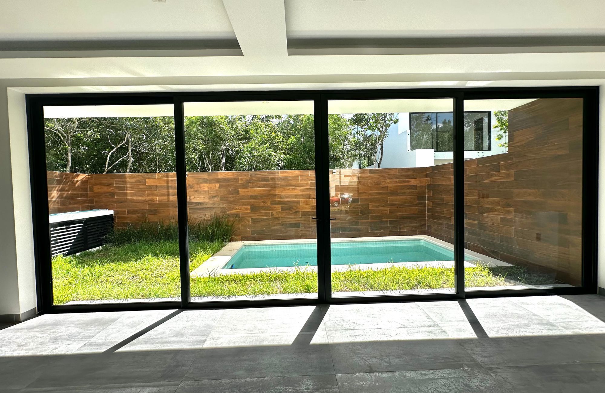 Casa con alberca, comunidad privada, en venta, R&iacute;o Residencial, Canc&uacute;n