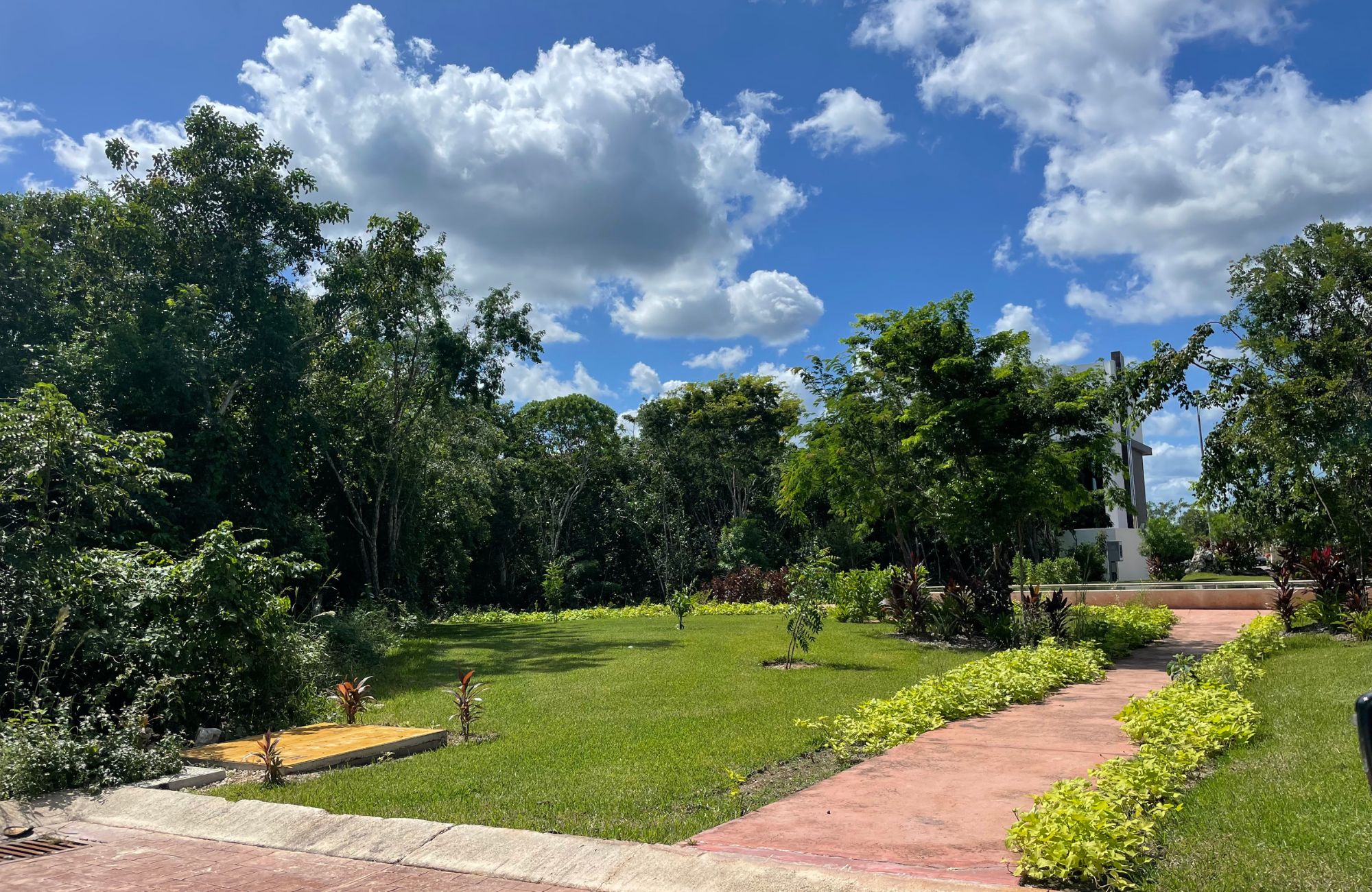 Casa con alberca, comunidad privada, en venta, R&iacute;o Residencial, Canc&uacute;n