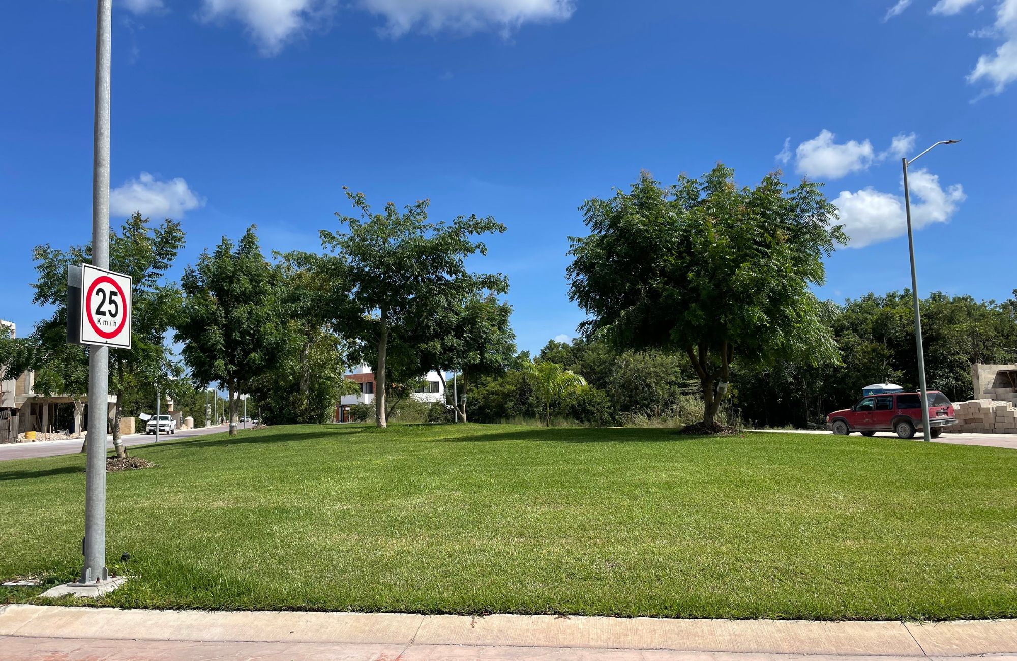 Casa con alberca, comunidad privada, en venta, R&iacute;o Residencial, Canc&uacute;n