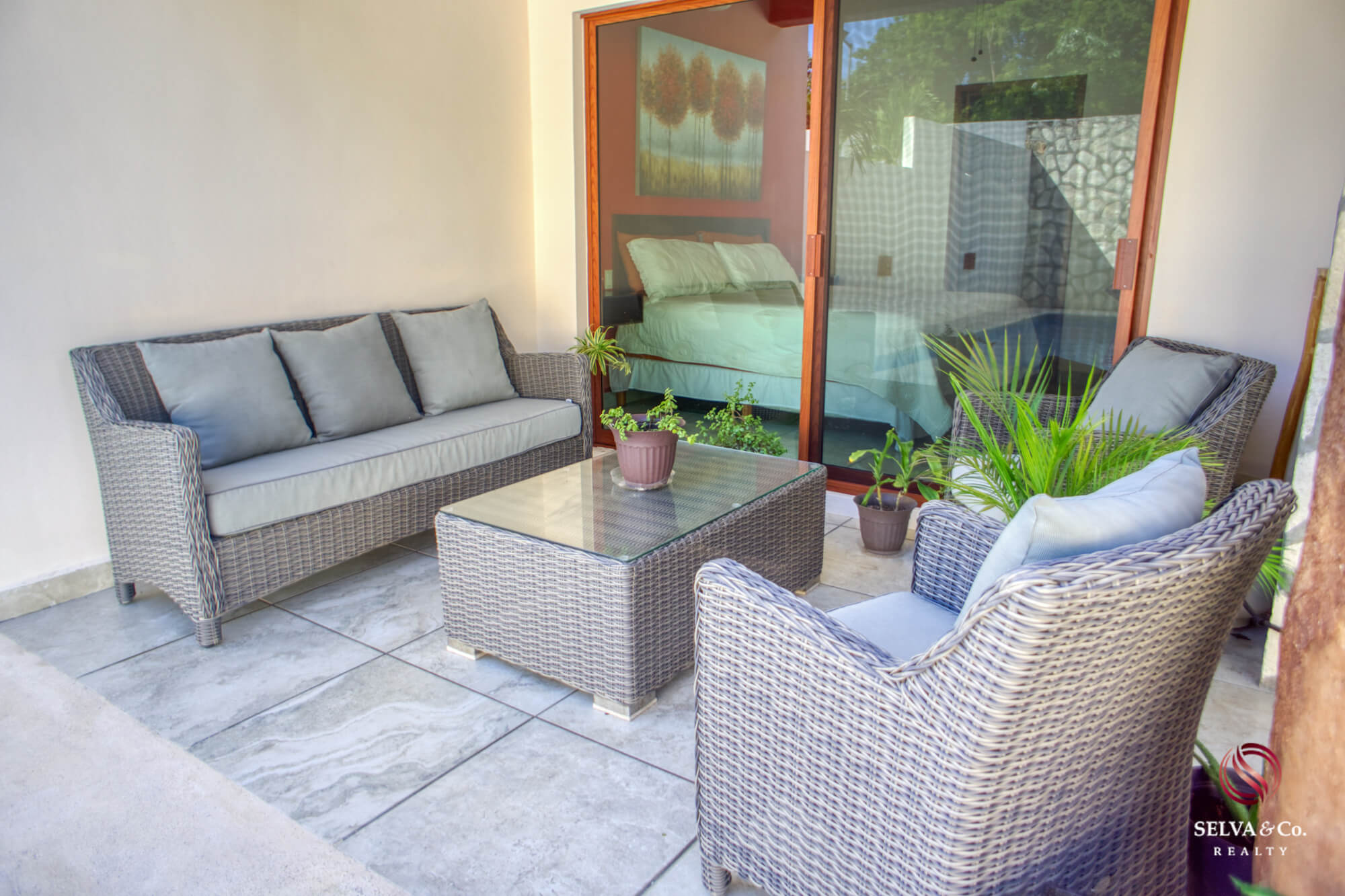 House with garden, terrace and clubhouse with amenities, for sale, Mayakoba, Playa del Carmen.