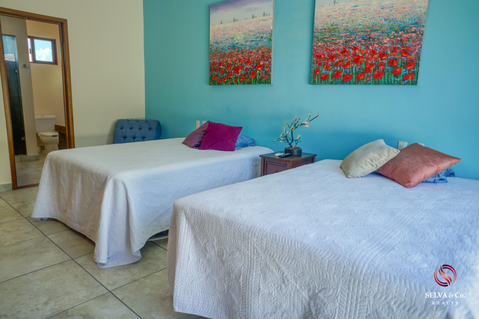 House with garden, terrace and clubhouse with amenities, for sale, Mayakoba, Playa del Carmen.