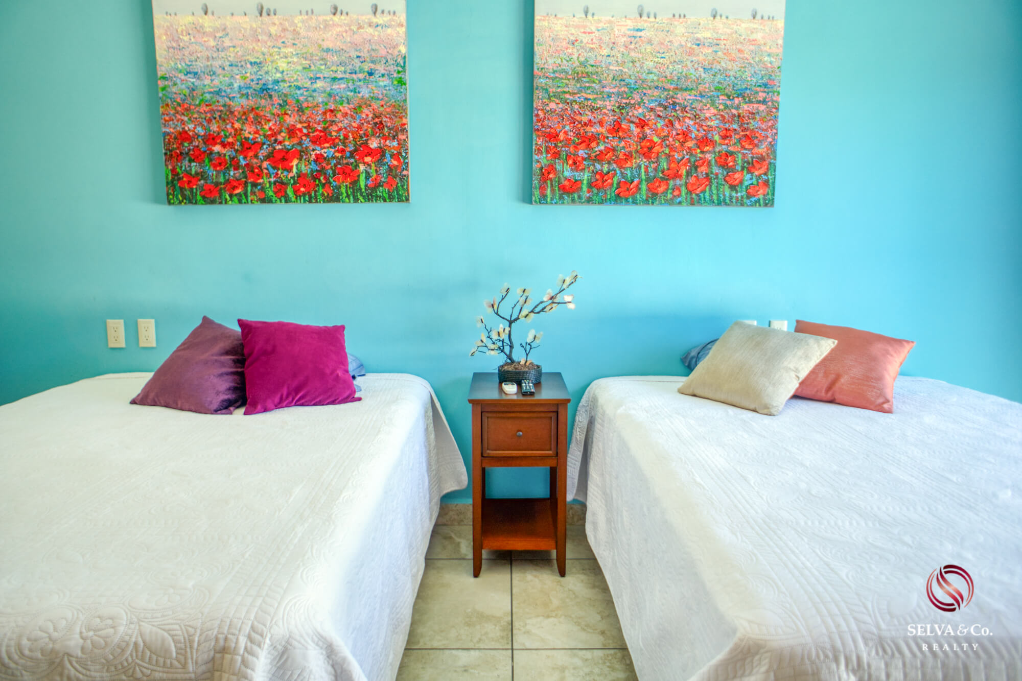 House with garden, terrace and clubhouse with amenities, for sale, Mayakoba, Playa del Carmen.