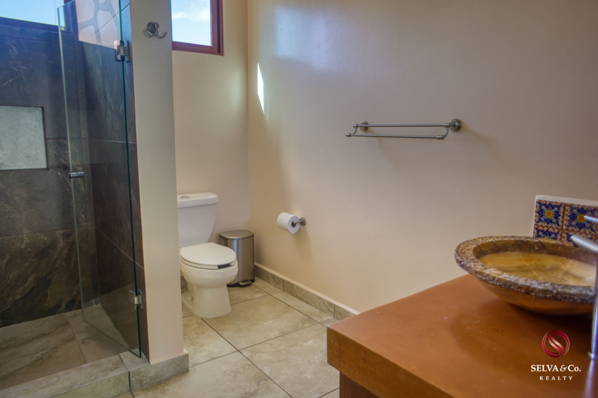 House with garden, terrace and clubhouse with amenities, for sale, Mayakoba, Playa del Carmen.