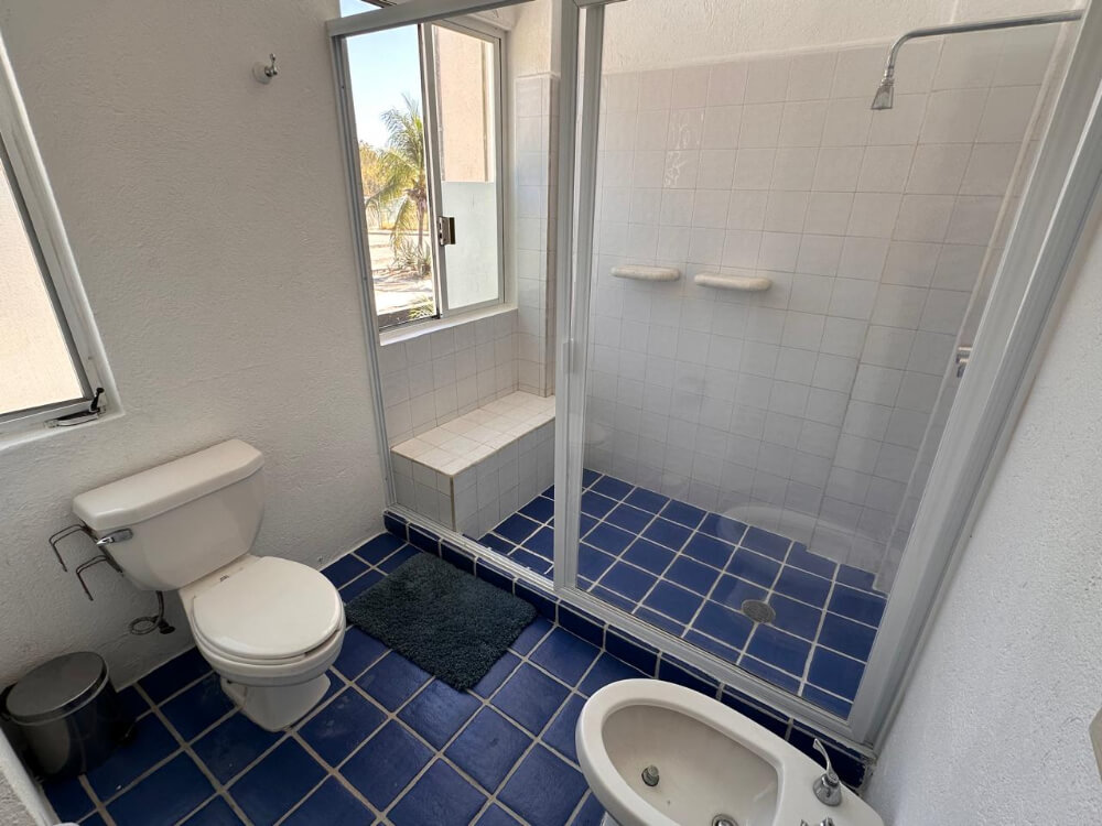 House with private pool, studio, double height, Sector O for sale Huatulco.