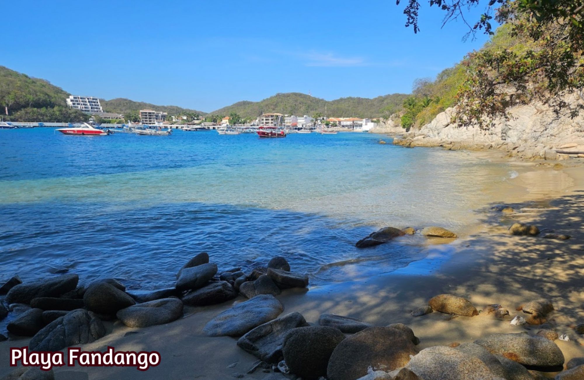 Condo with terrace and pool in pre-construction, fifth avenue, sale, Huatulco