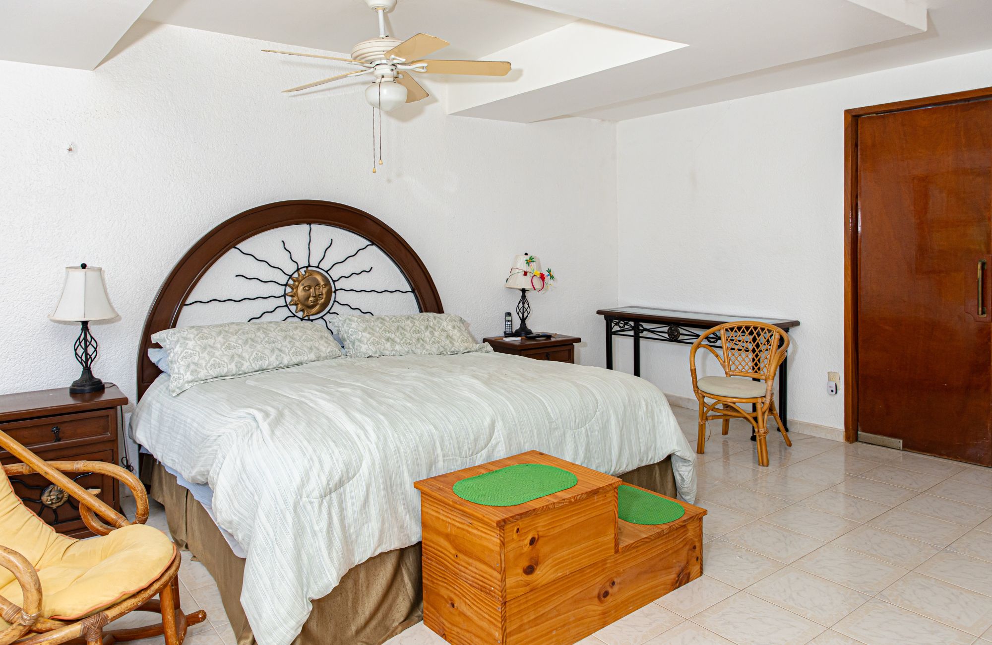 House with Private Pool, 3 terraces, for Sale, Huayac&aacute;n, Canc&uacute;n