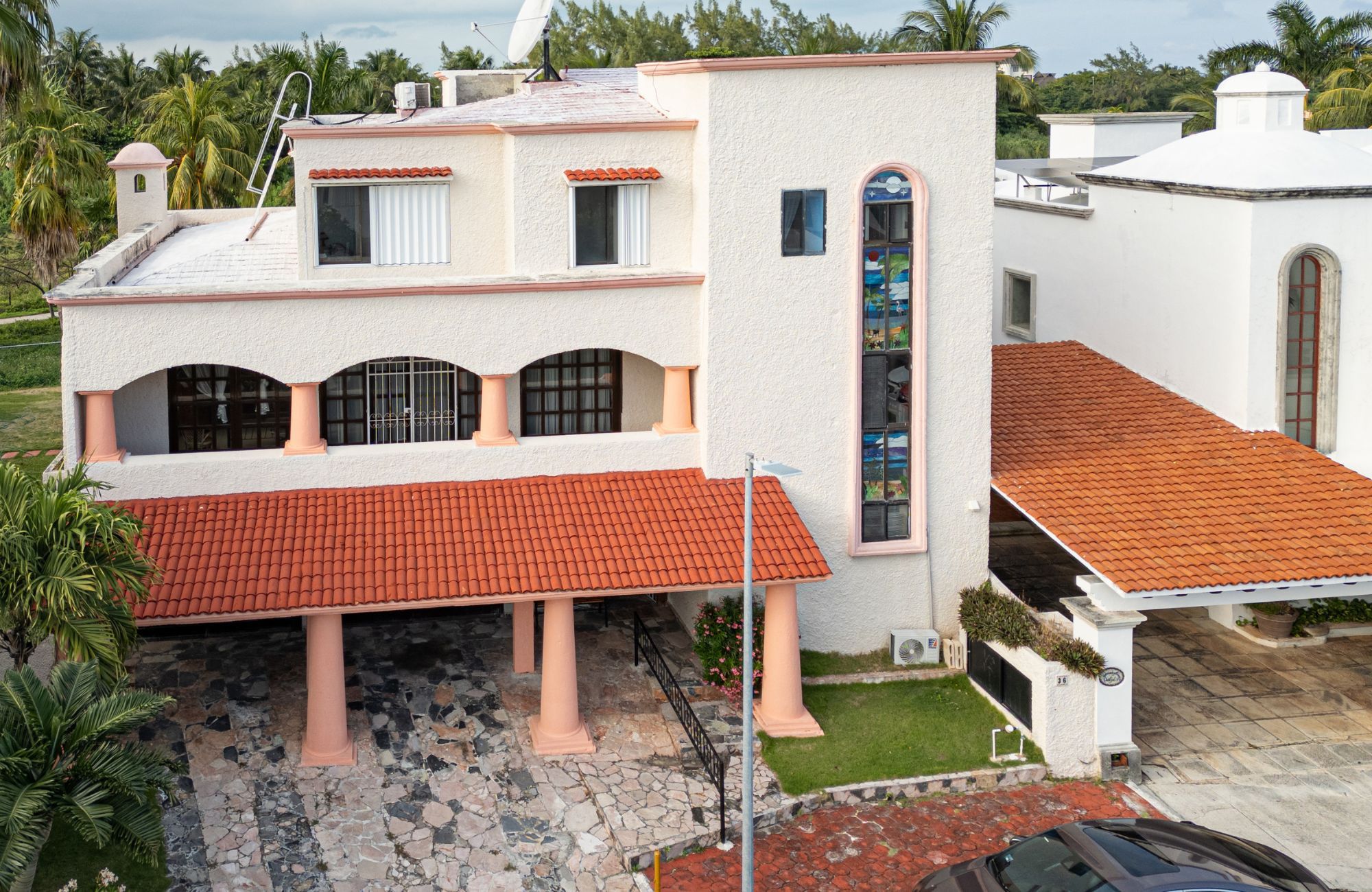 Casa con alberca privada, casa club, residencial privado, venta, Cumbres, Canc&uacute;n