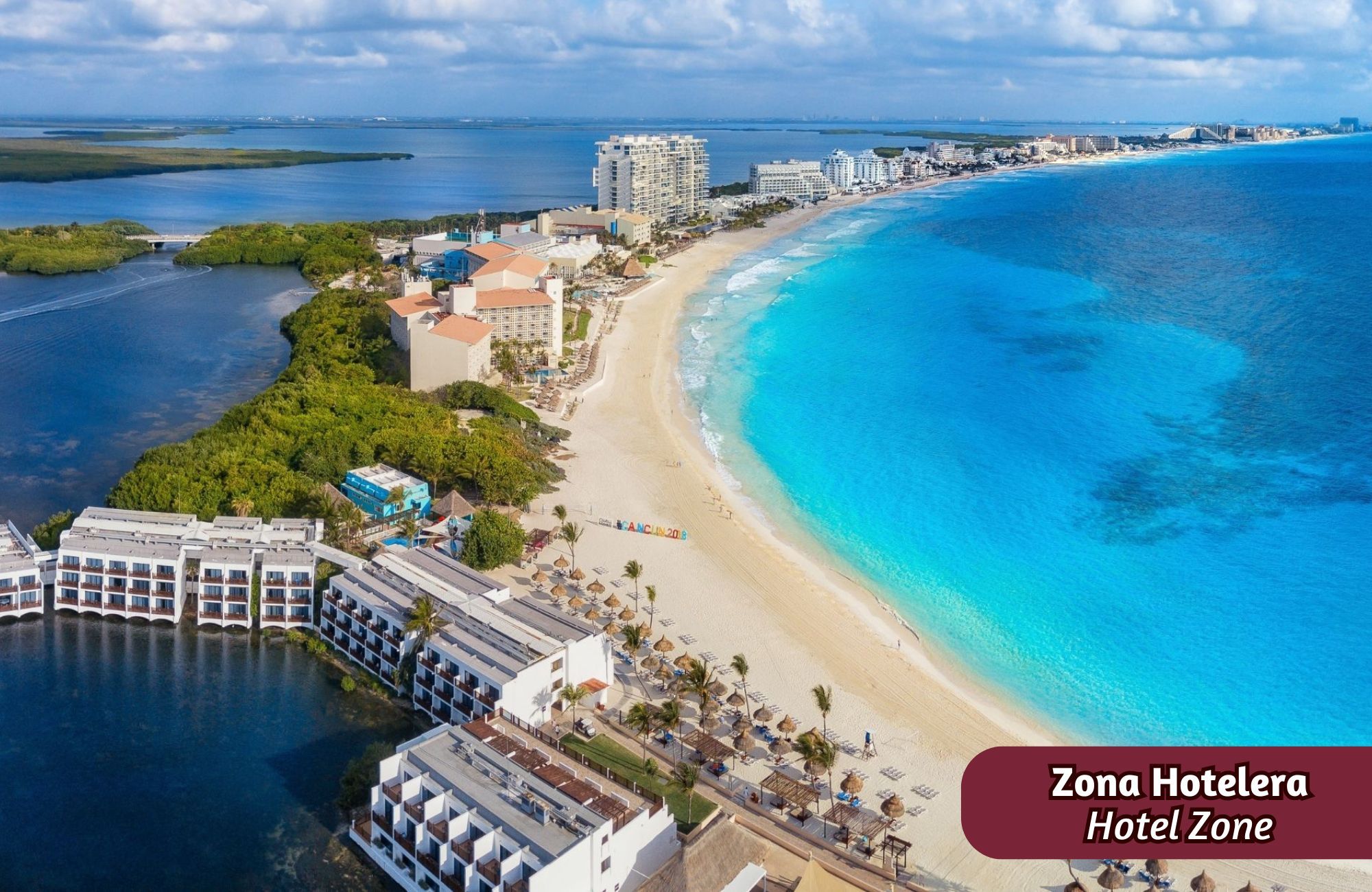 House with private pool on the lagoon shore, for sale, Zona Hotelera Canc&uacute;n.