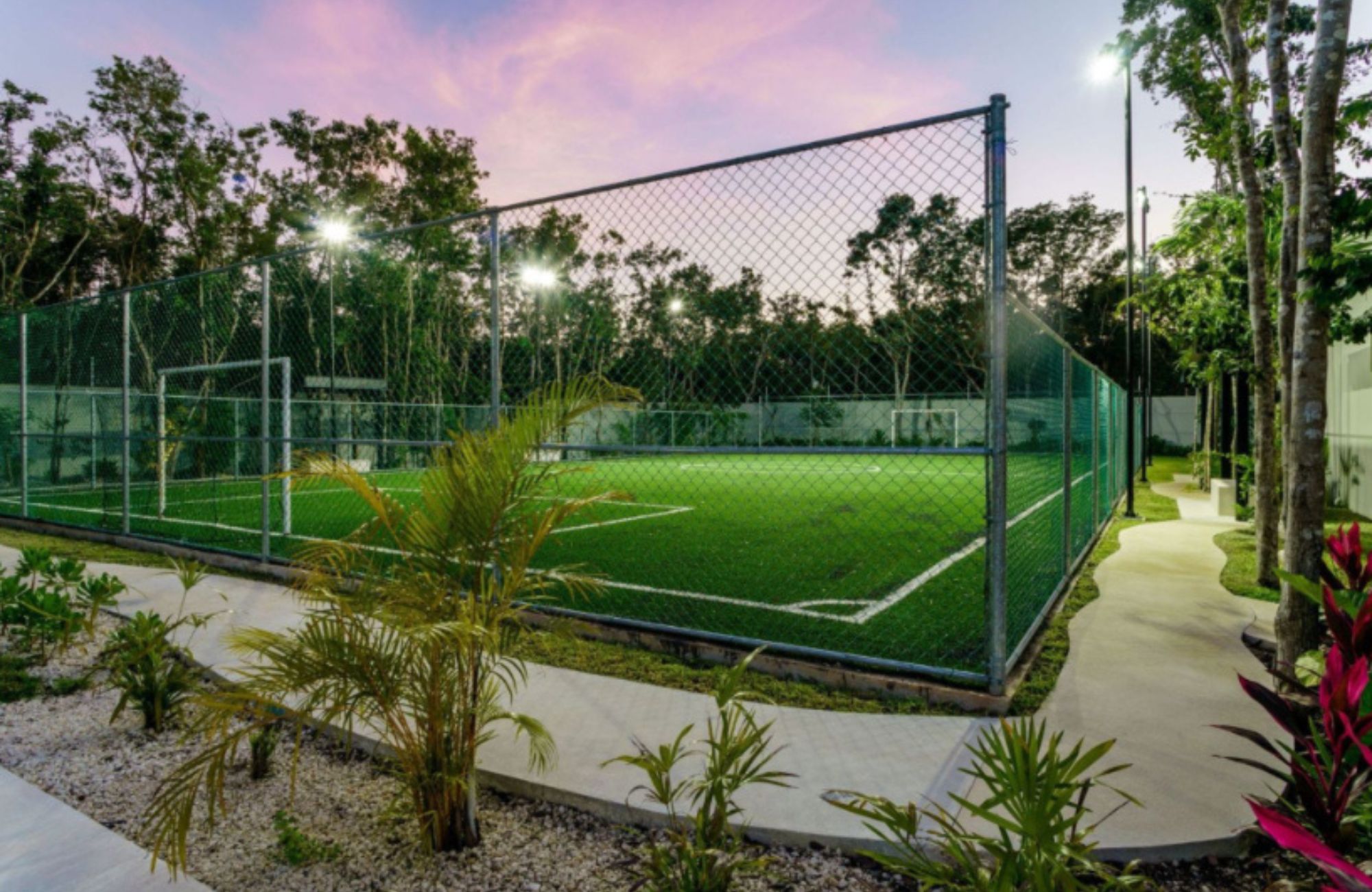 House in gated community with wellness center for sale, Xpu-ha, Quintana Roo