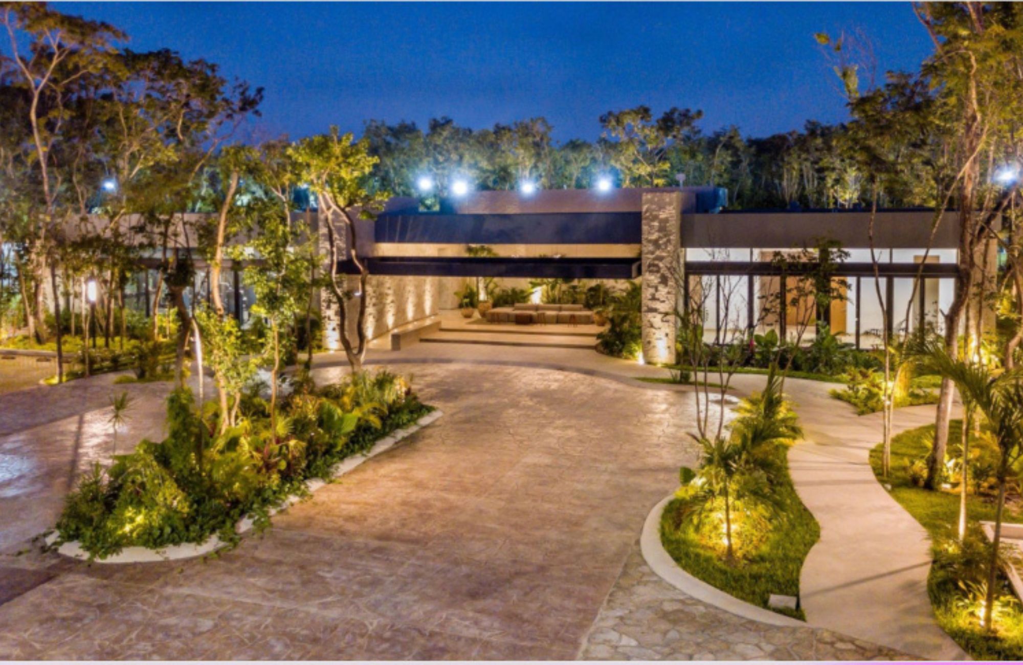 House in gated community with wellness center for sale, Xpu-ha, Quintana Roo