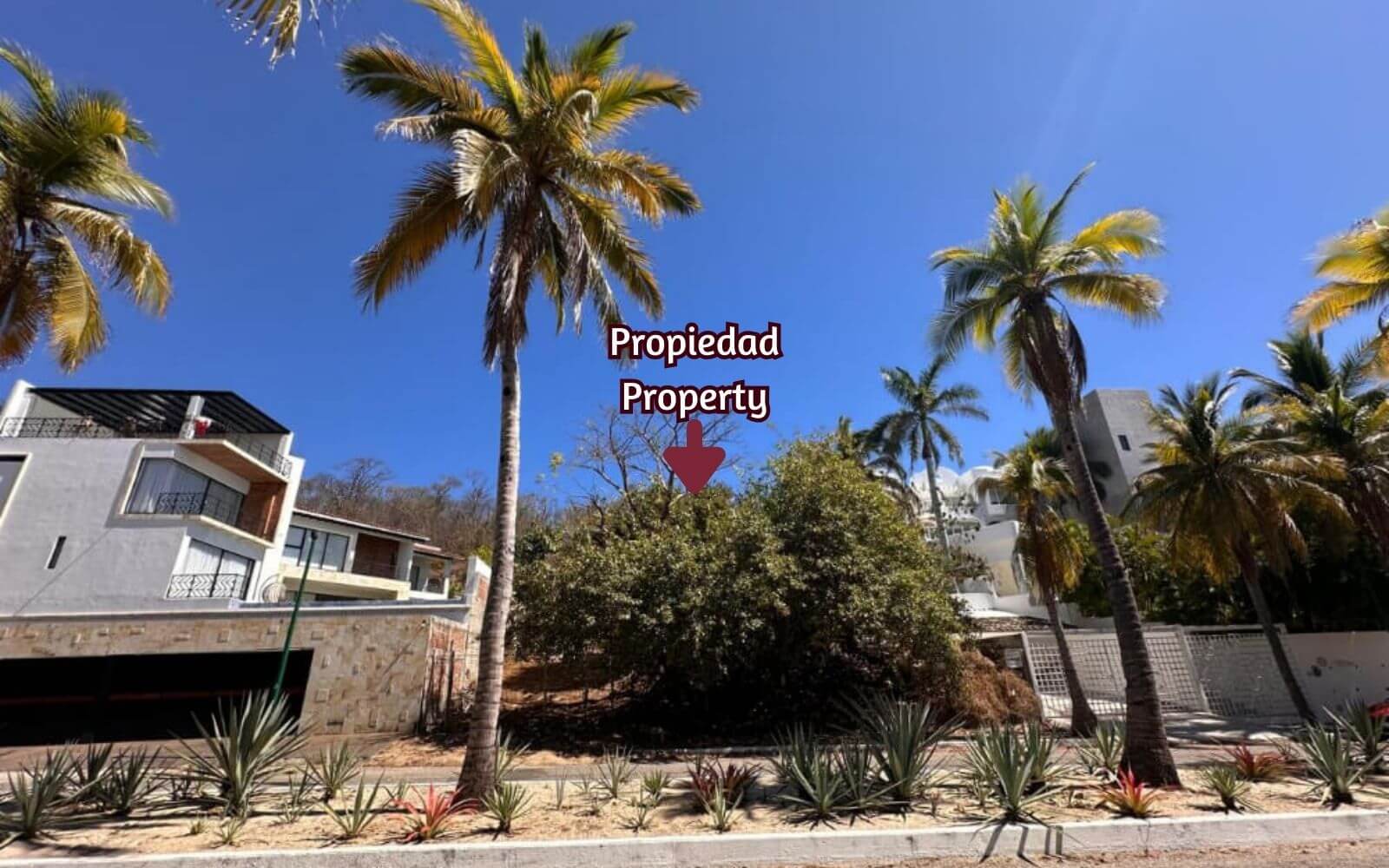 Ocean view villa, beach access, pool, for sale, Punta Santa Cruz, Huatulco.