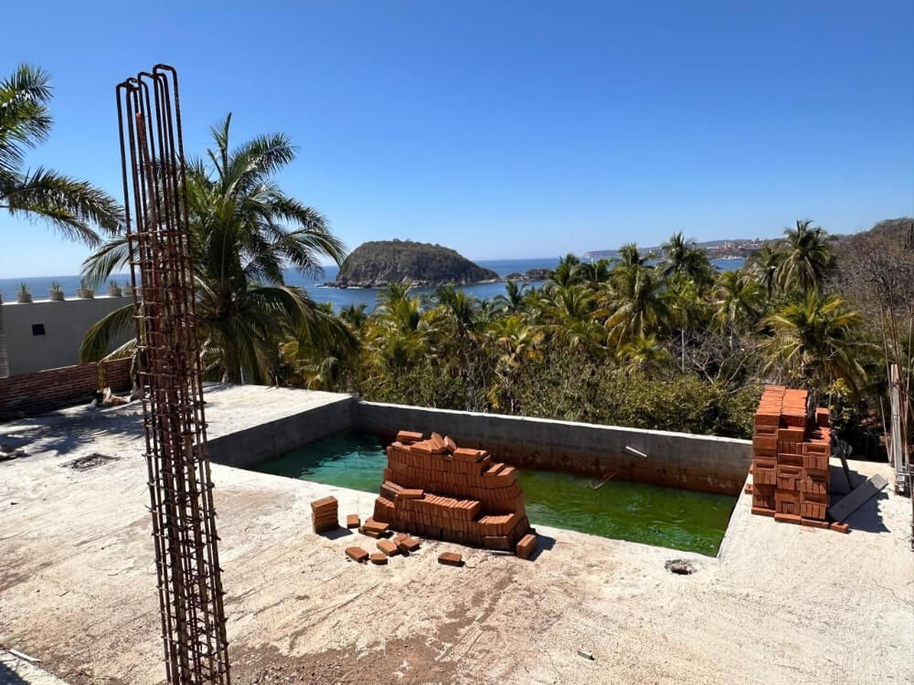 Ocean view villa, beach access, pool, for sale, Punta Santa Cruz, Huatulco.