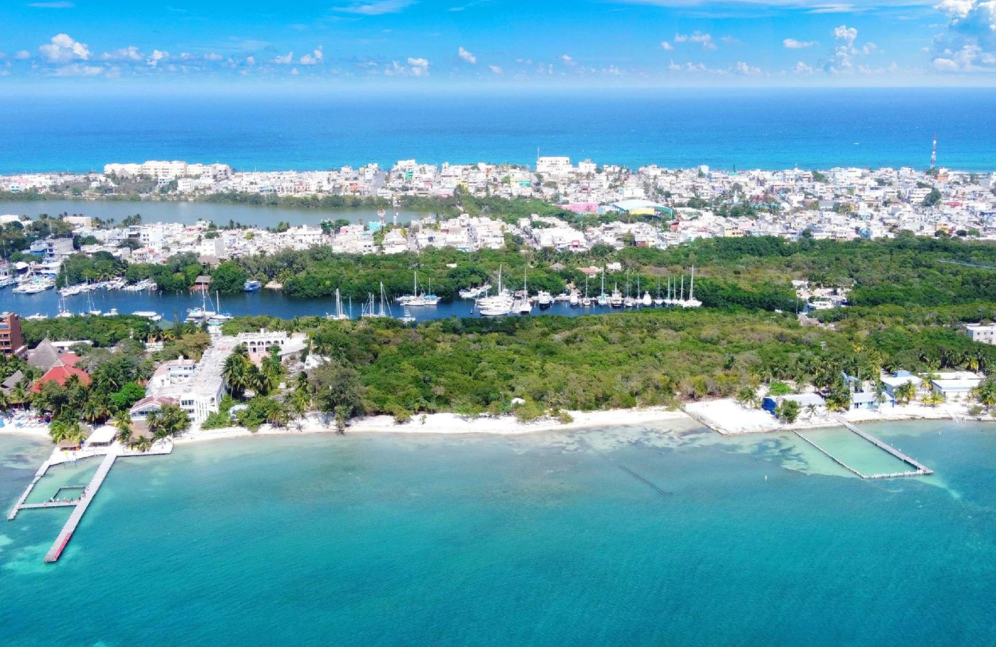 Oceanview Apartment with a spacious terrace for sale, Downtown, Isla Mujeres