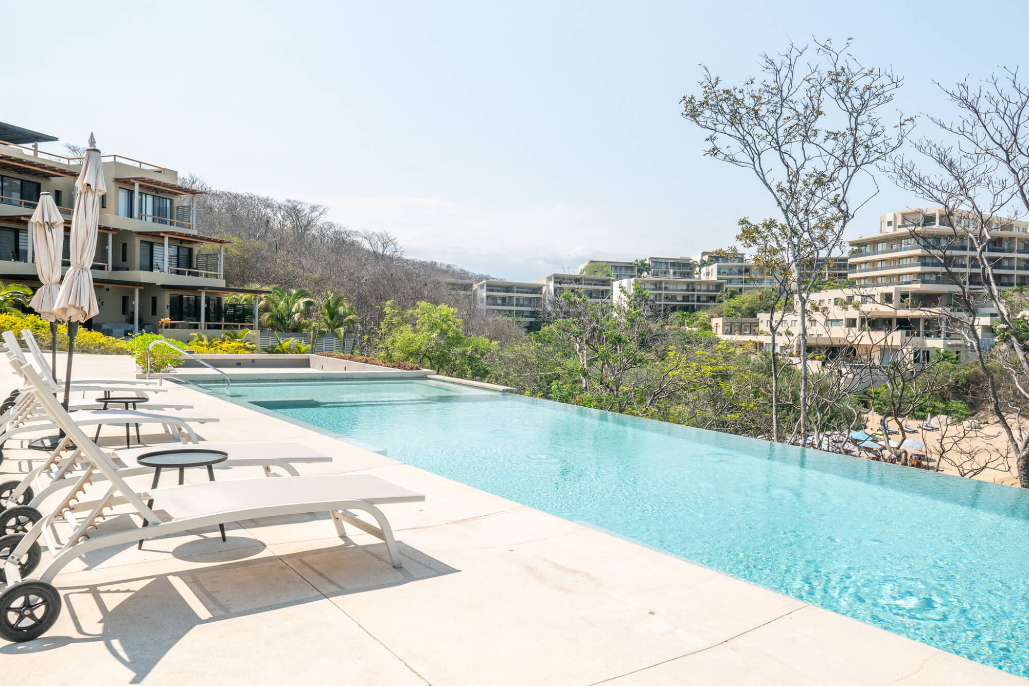 Oceanfront penthouse with private rooftop for sale, Sotavento, La Entrega Beach, Huatulco