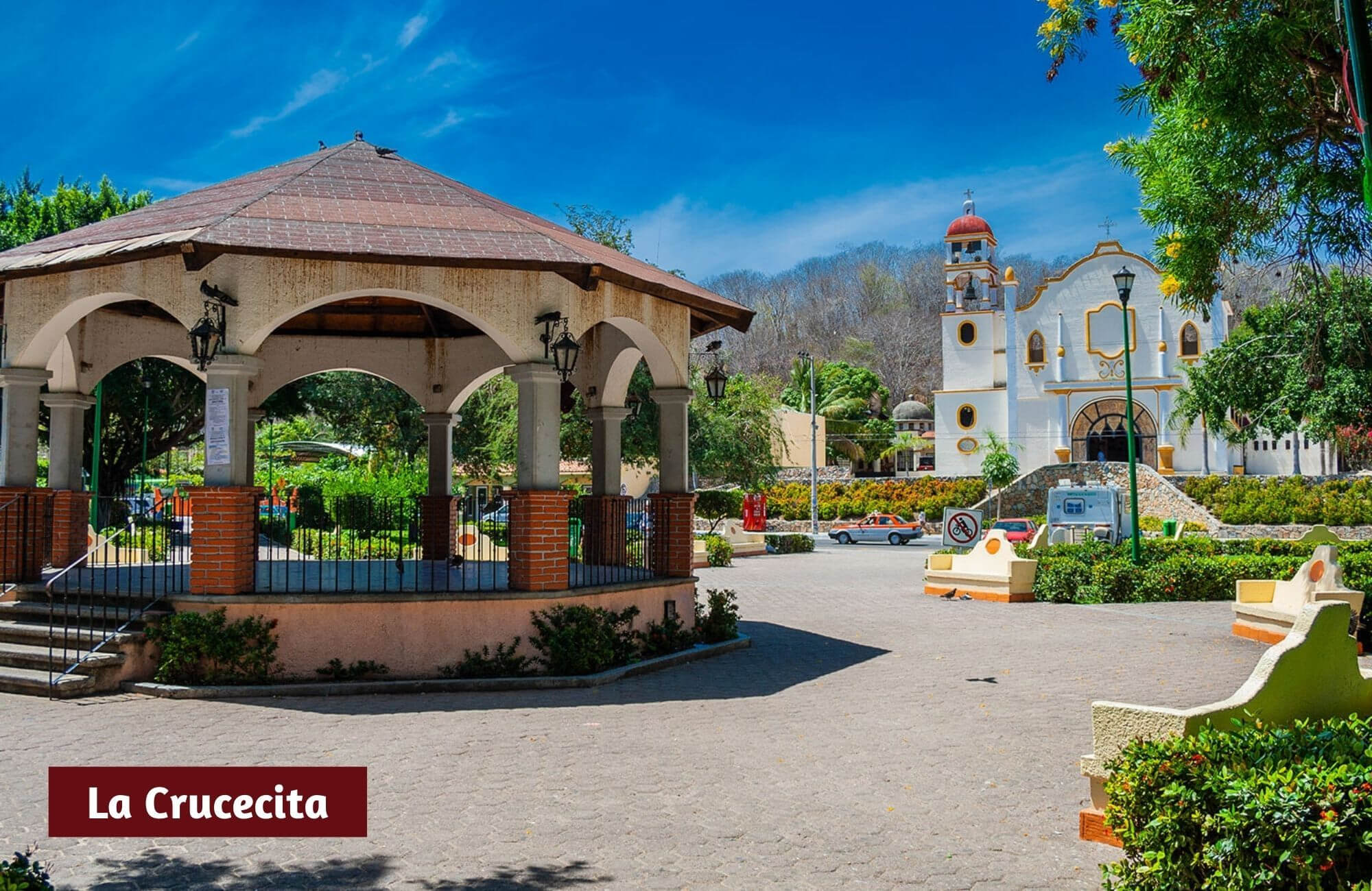 Oceanfront penthouse with private rooftop for sale, Sotavento, La Entrega Beach, Huatulco