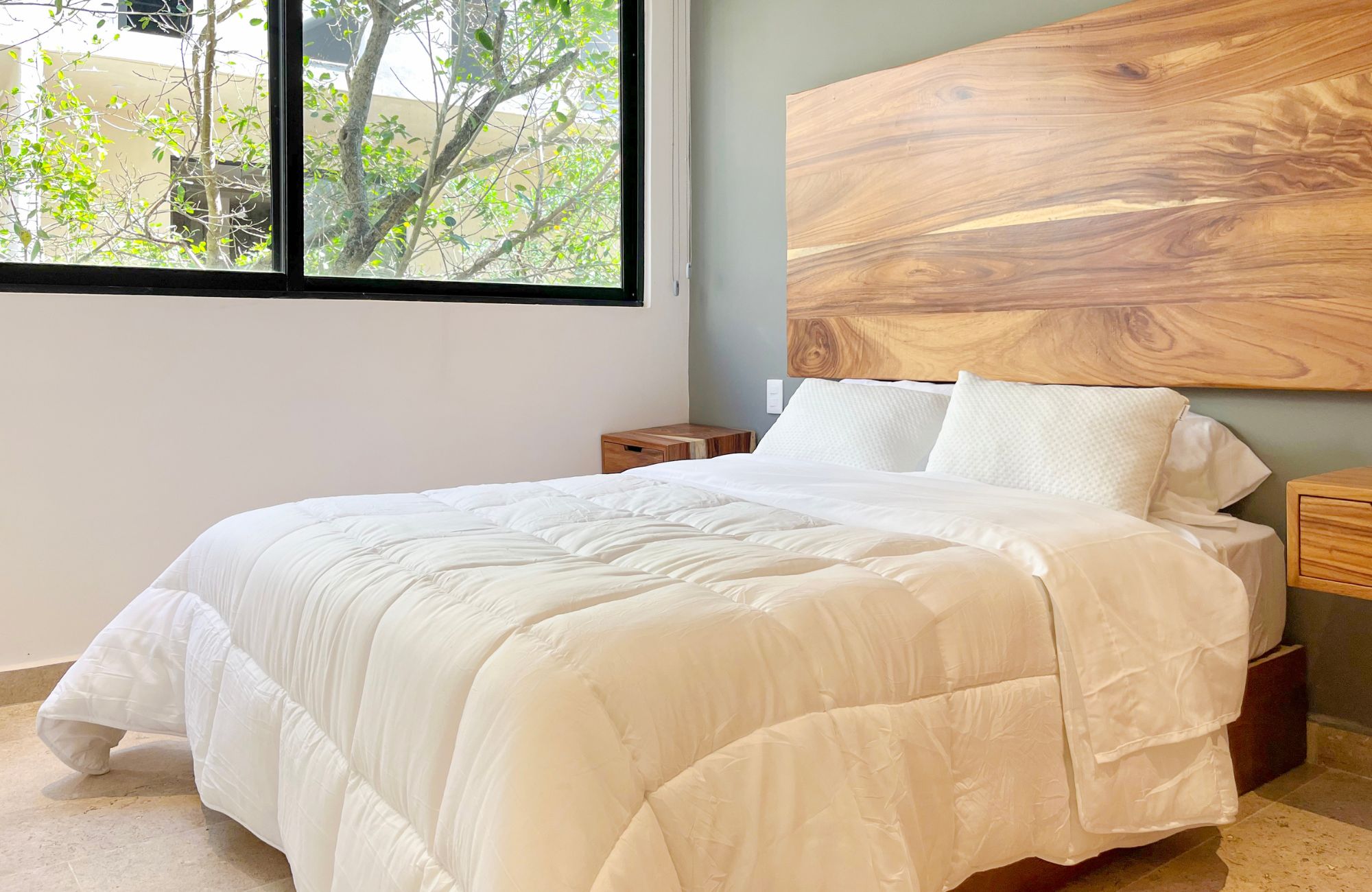 Departamento con alberca para adultos y bar en rooftop, alberca para ni&ntilde;os, spa, co-working, gimnasio, en pre-venta, Aldea Zama, Tulum.