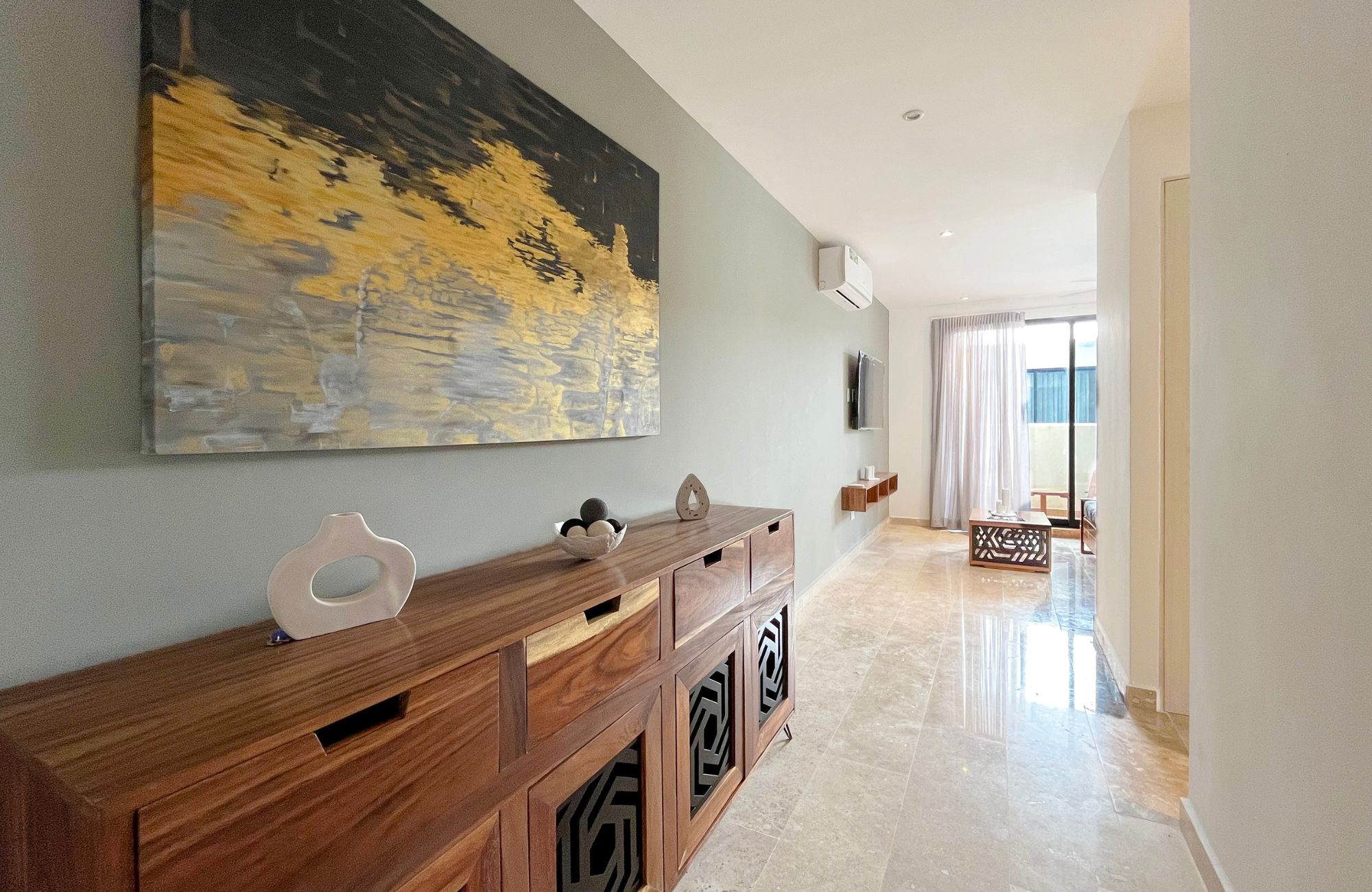 Departamento con alberca para adultos y bar en rooftop, alberca para ni&ntilde;os, spa, co-working, gimnasio, en pre-venta, Aldea Zama, Tulum.