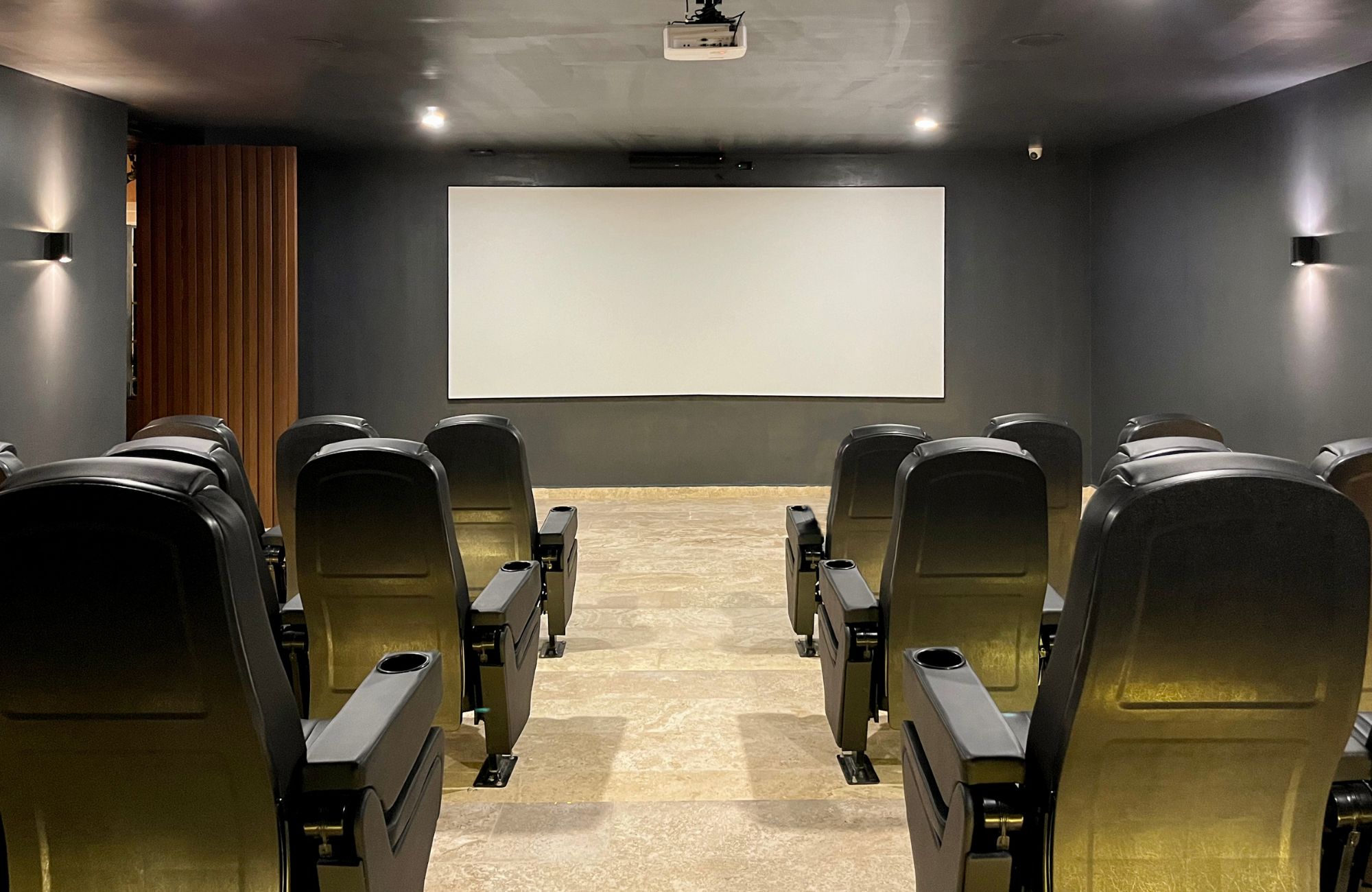 Departamento con alberca para adultos y bar en rooftop, alberca para ni&ntilde;os, spa, co-working, gimnasio, en pre-venta, Aldea Zama, Tulum.