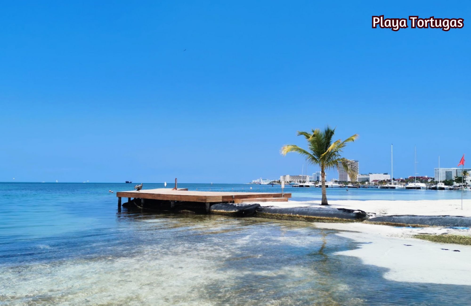 Condo con terraza,en venta, Zona aeropuerto, Cancun.