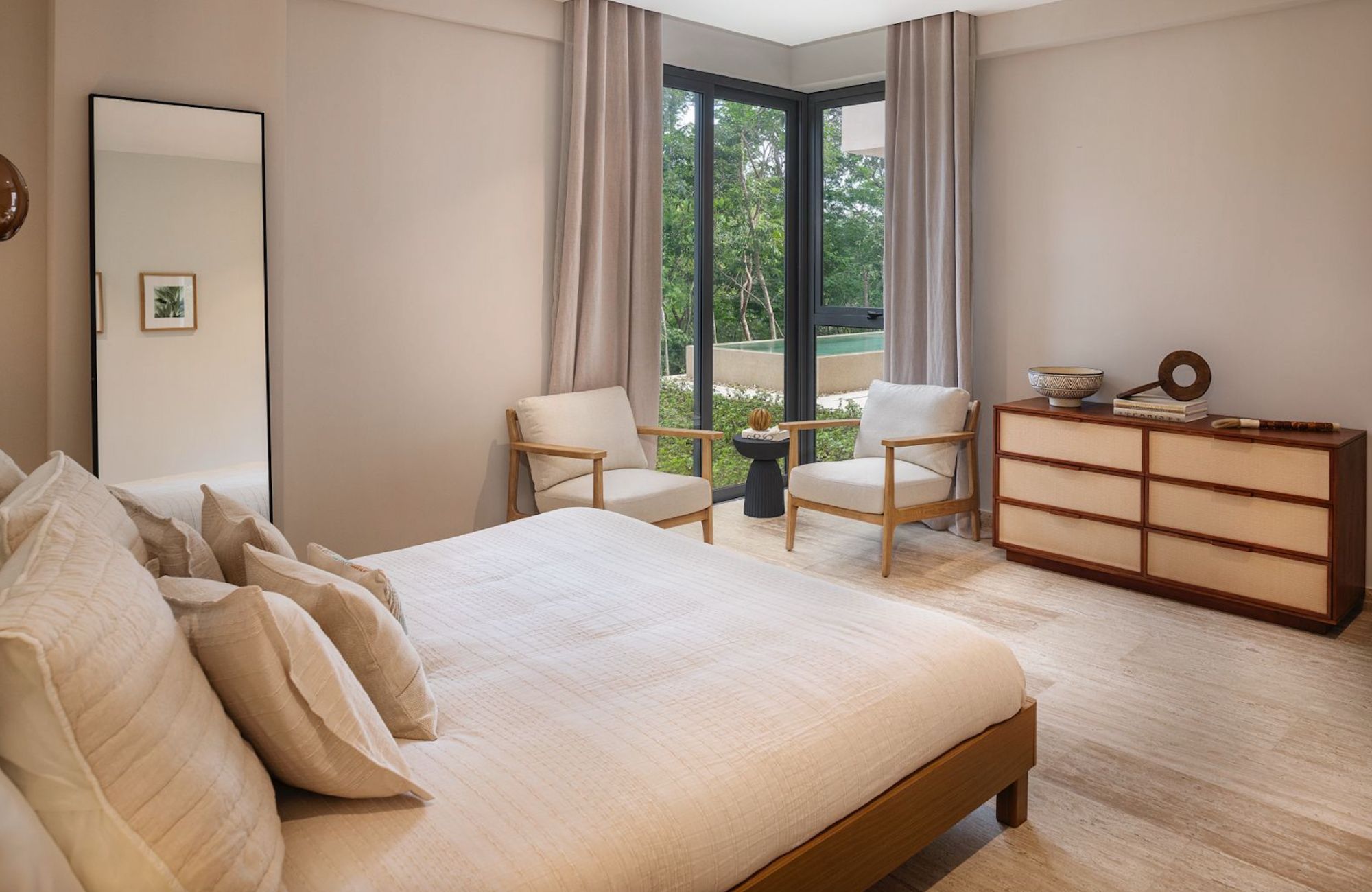 Exclusive apartment with golf course and beach club, for sale, Playa del Carmen