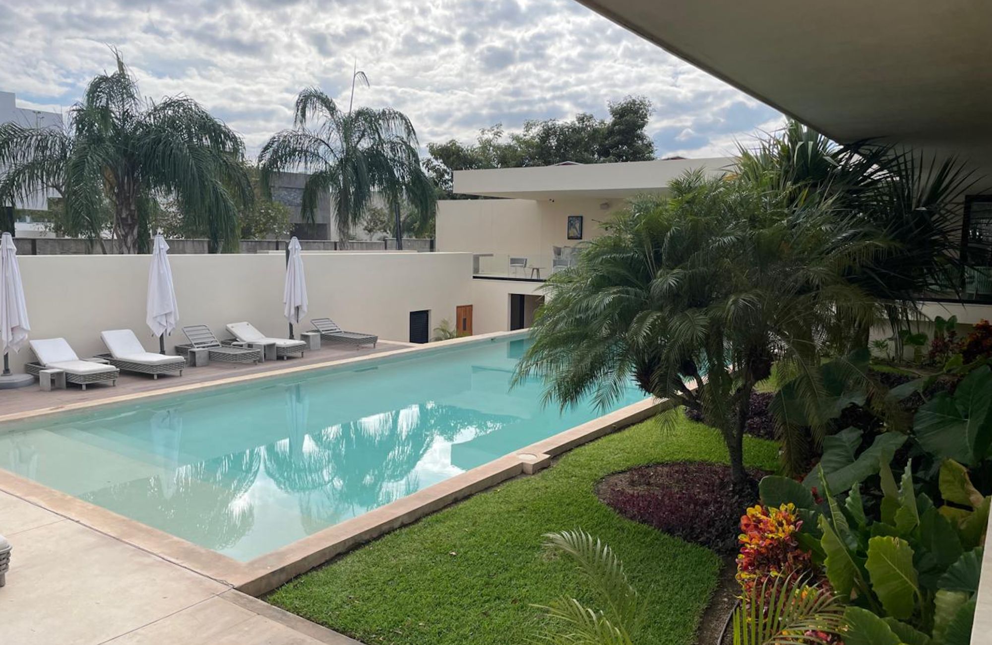 Home with private Pool and Garden, for sale, Country Zone, M&eacute;rida