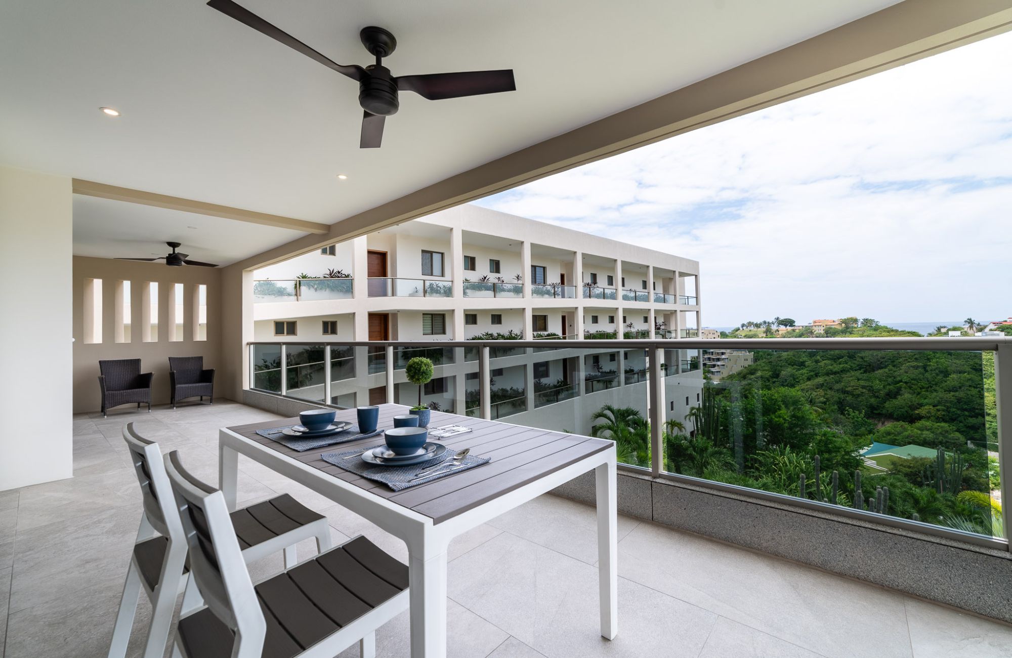 Departamento con vista al mar y&nbsp; alberca privada, en venta,&nbsp; Arrocito, Huatulco