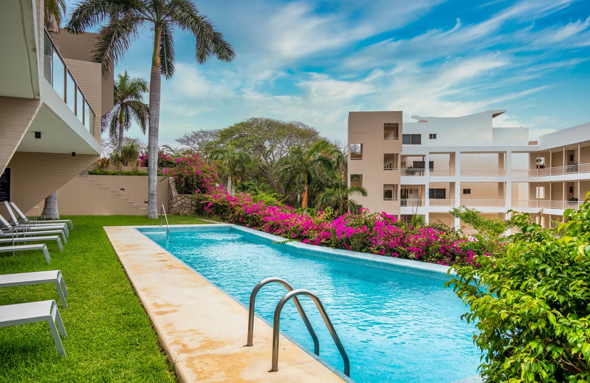 Departamento con vista al mar y&nbsp; alberca privada, en venta,&nbsp; Arrocito, Huatulco