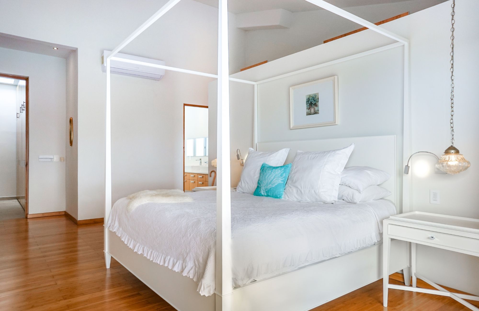 Stylish Waterfront Escape with Pool &ndash; Puerto Aventuras