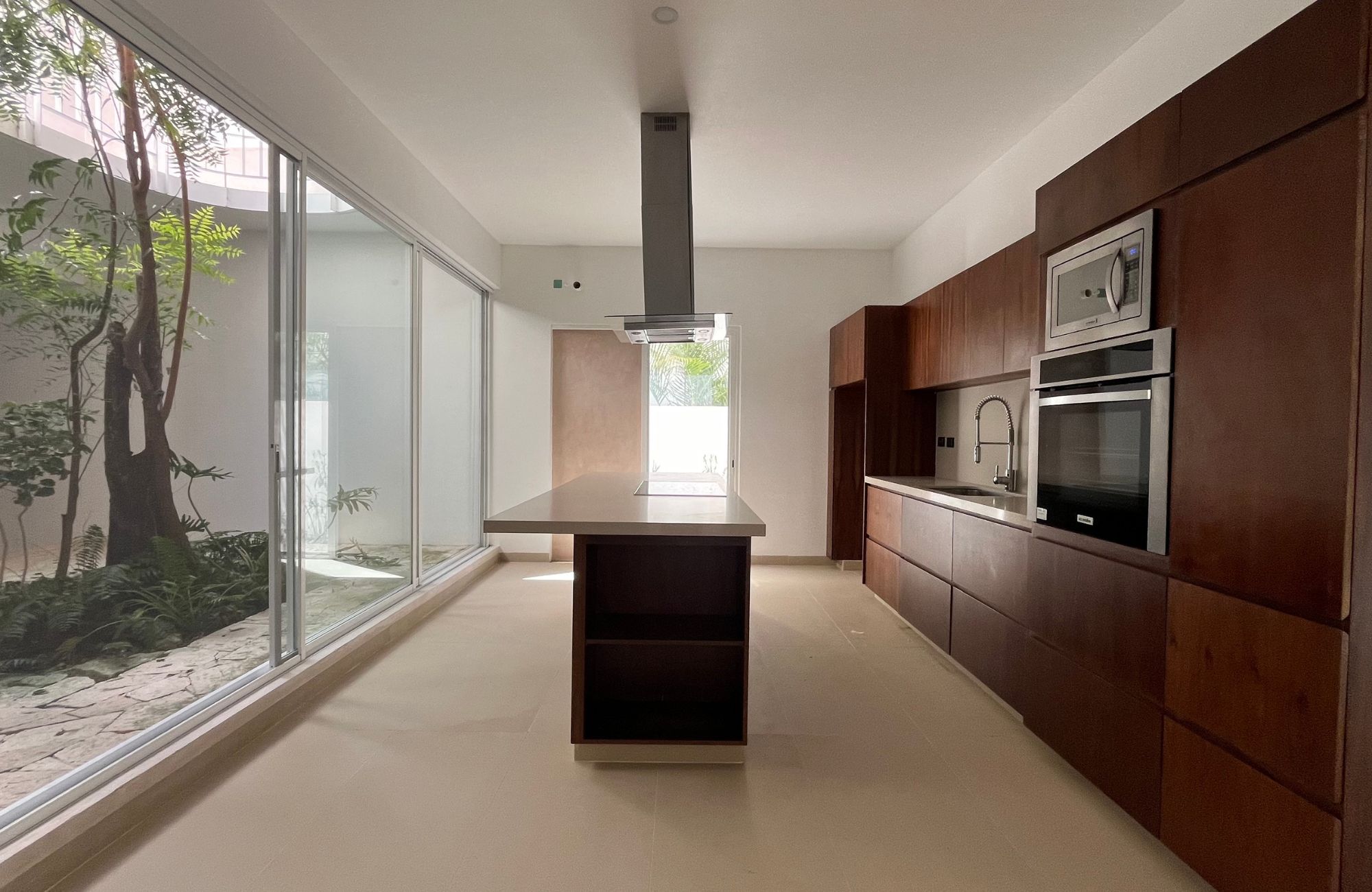 Luxury Home with Rooftop for Sale in Selvamar, Playa del Carmen